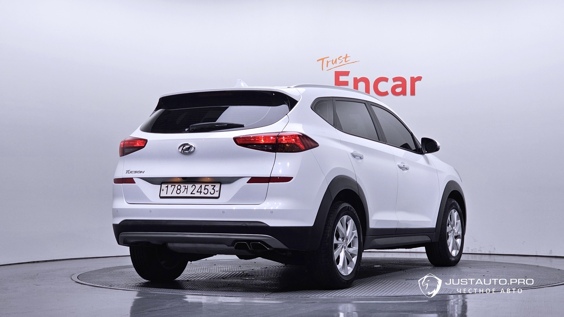 Автомобиль Hyundai Tucson