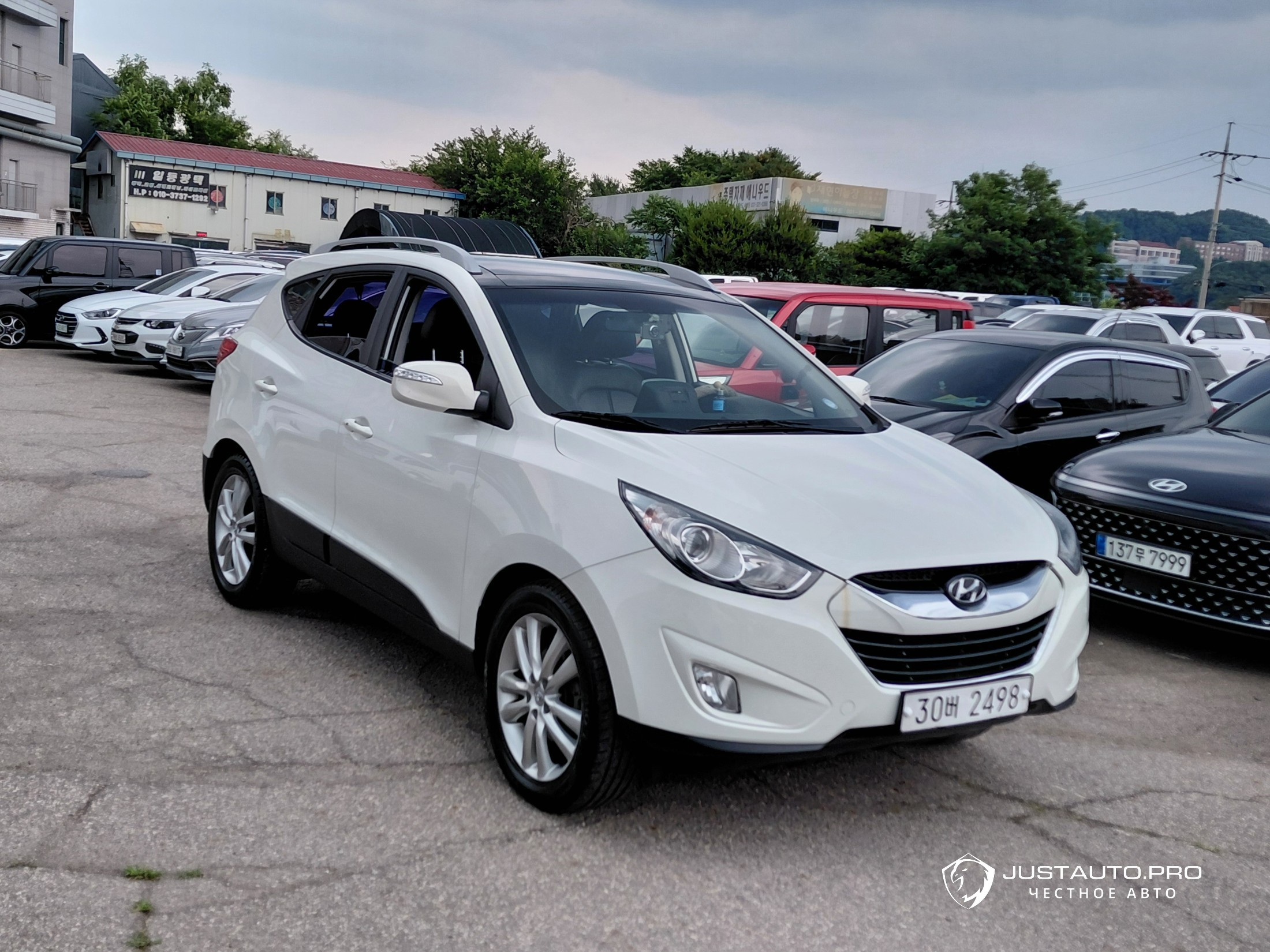 Автомобиль Hyundai Tucson