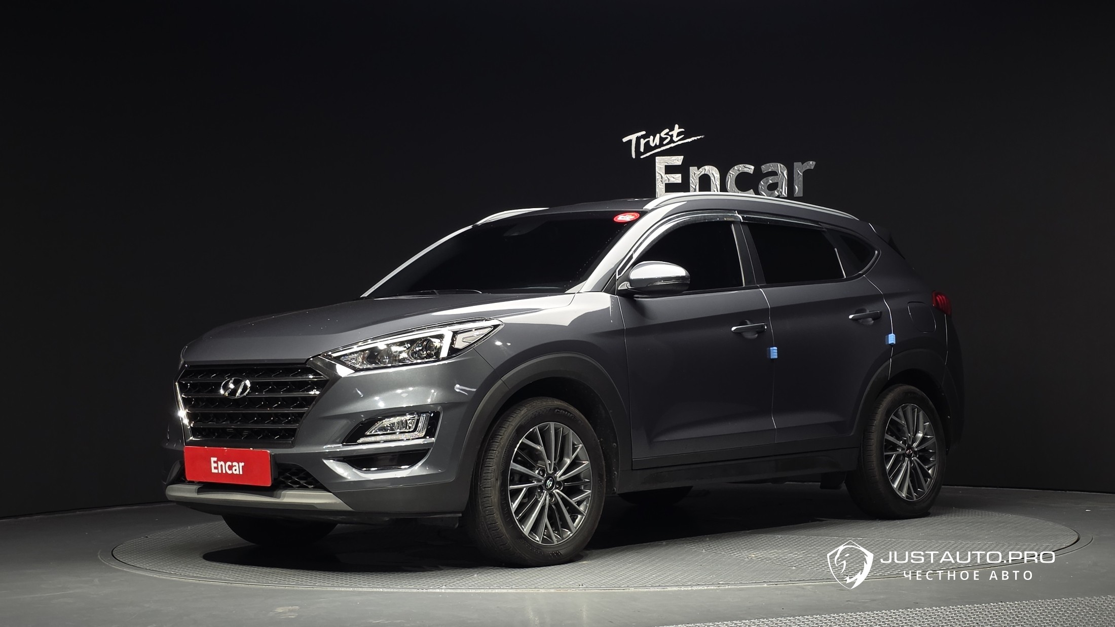Автомобиль Hyundai Tucson
