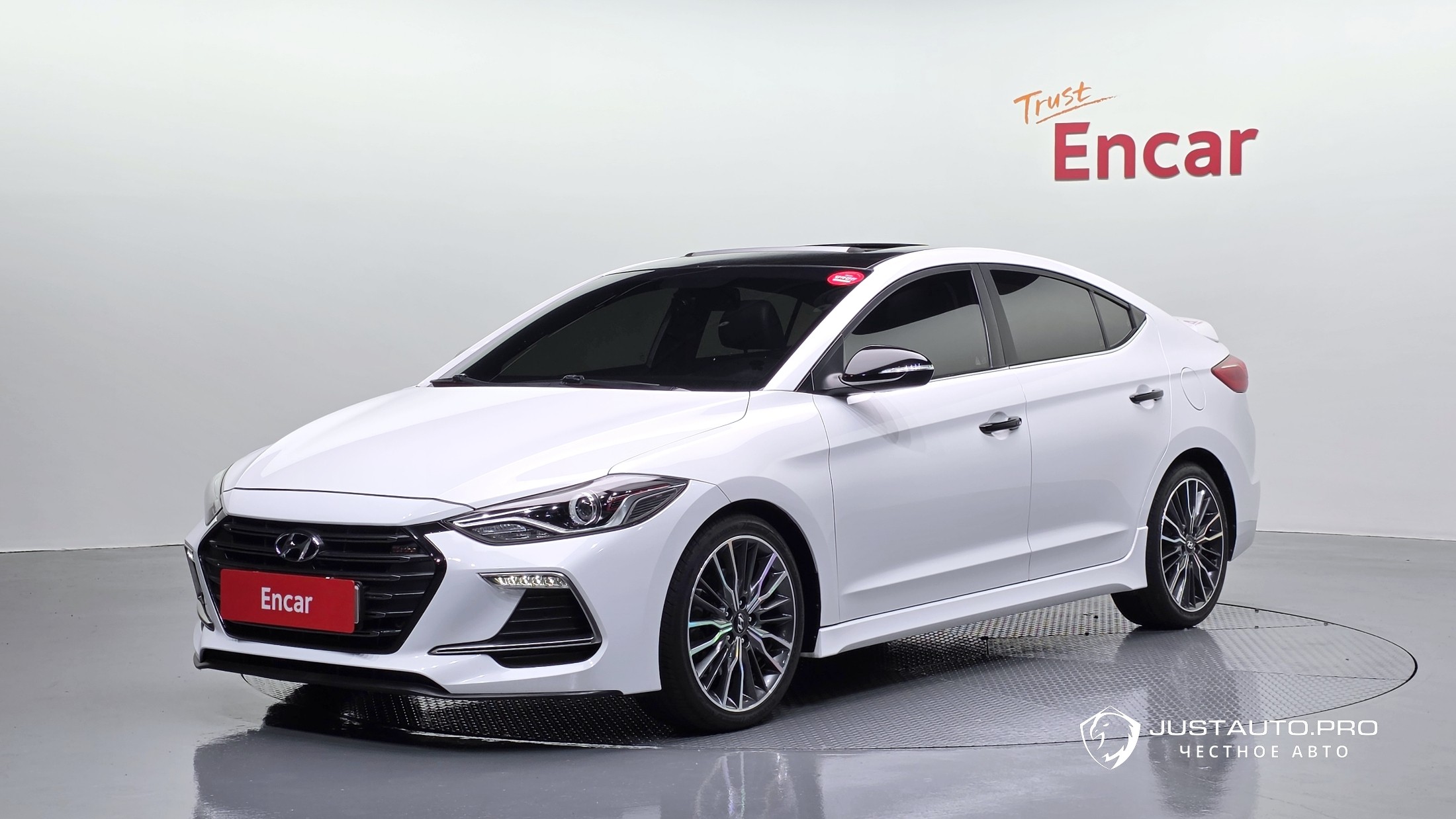 Автомобиль Hyundai AVANTE