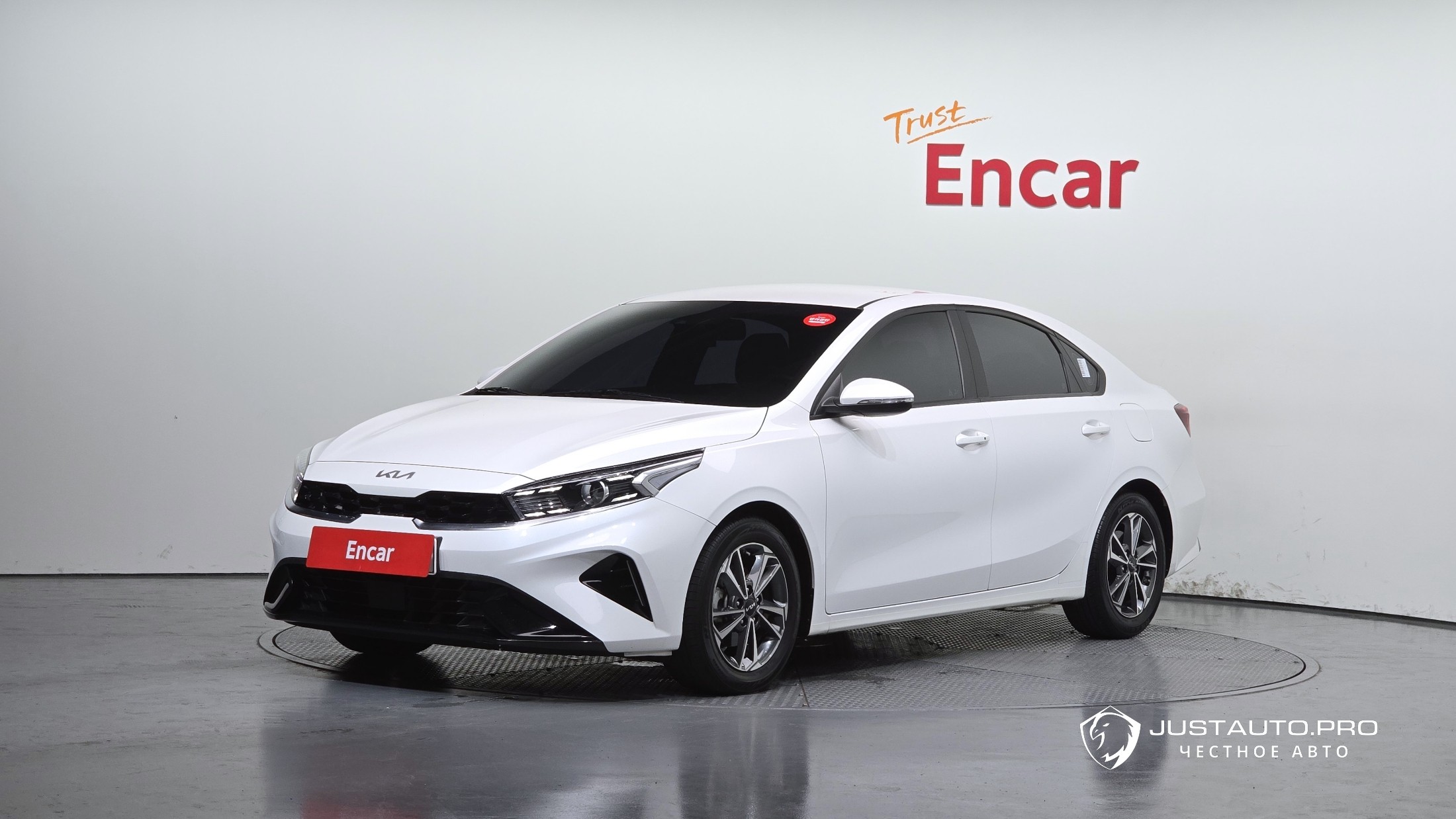 Автомобиль Kia K3