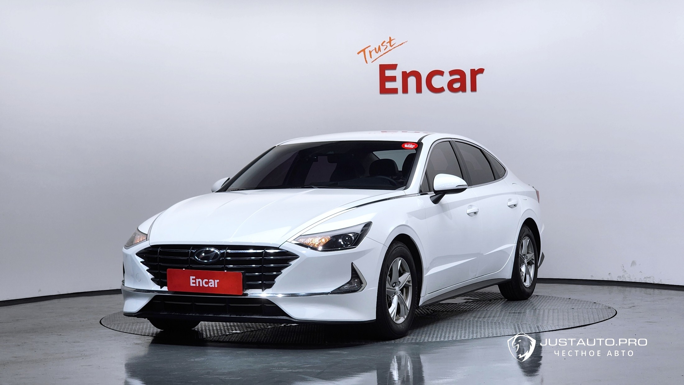 Автомобиль Hyundai Sonata