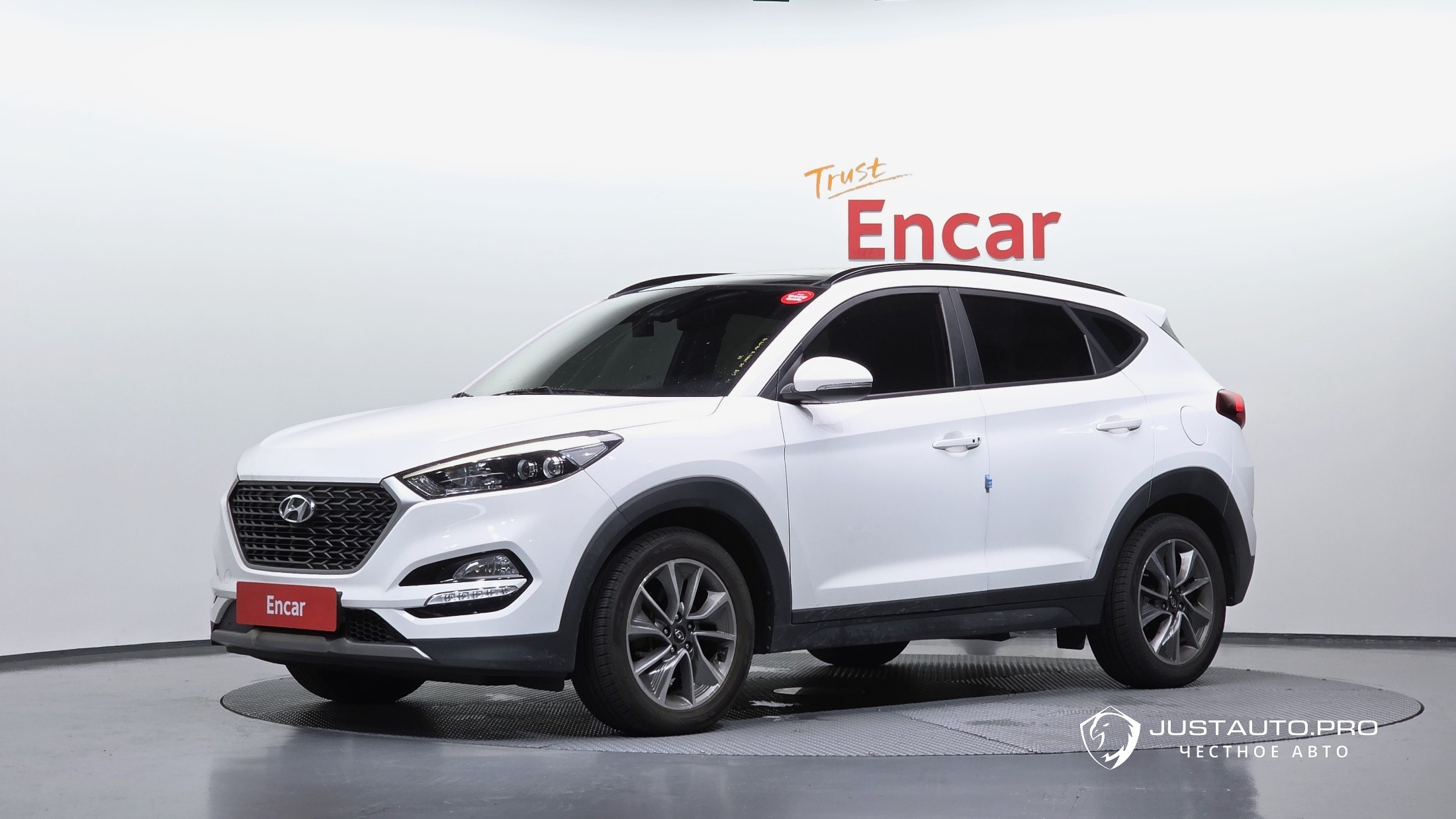 Автомобиль Hyundai Tucson