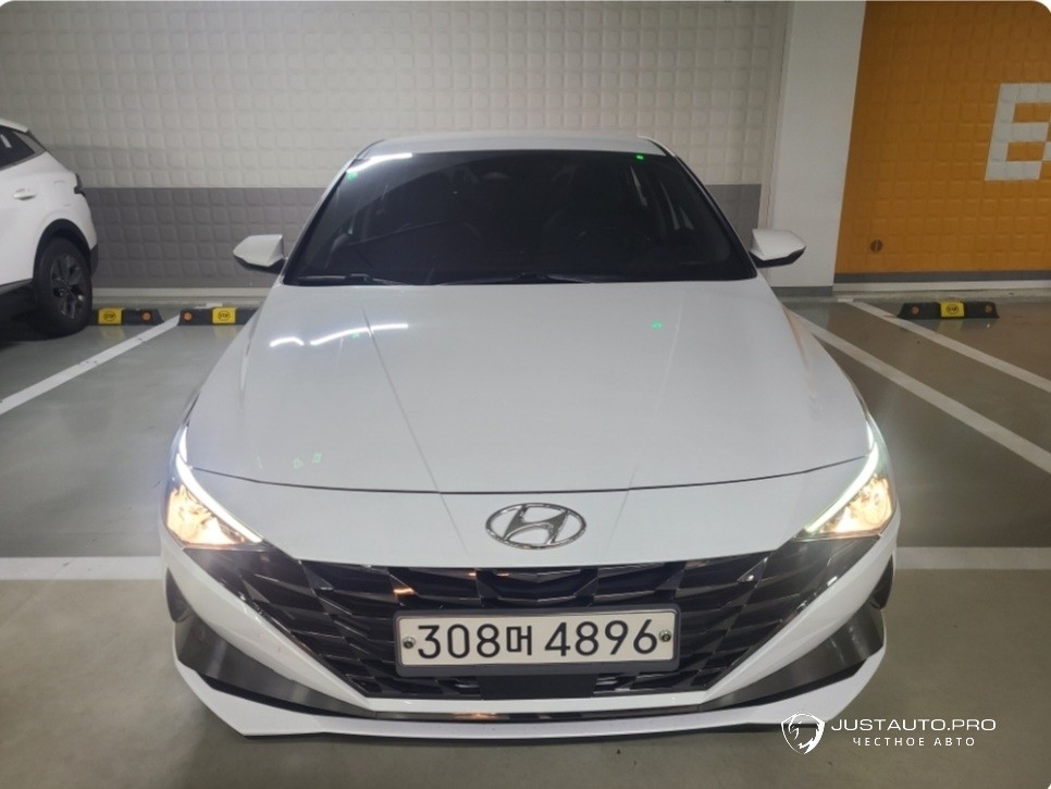 Автомобиль Hyundai AVANTE