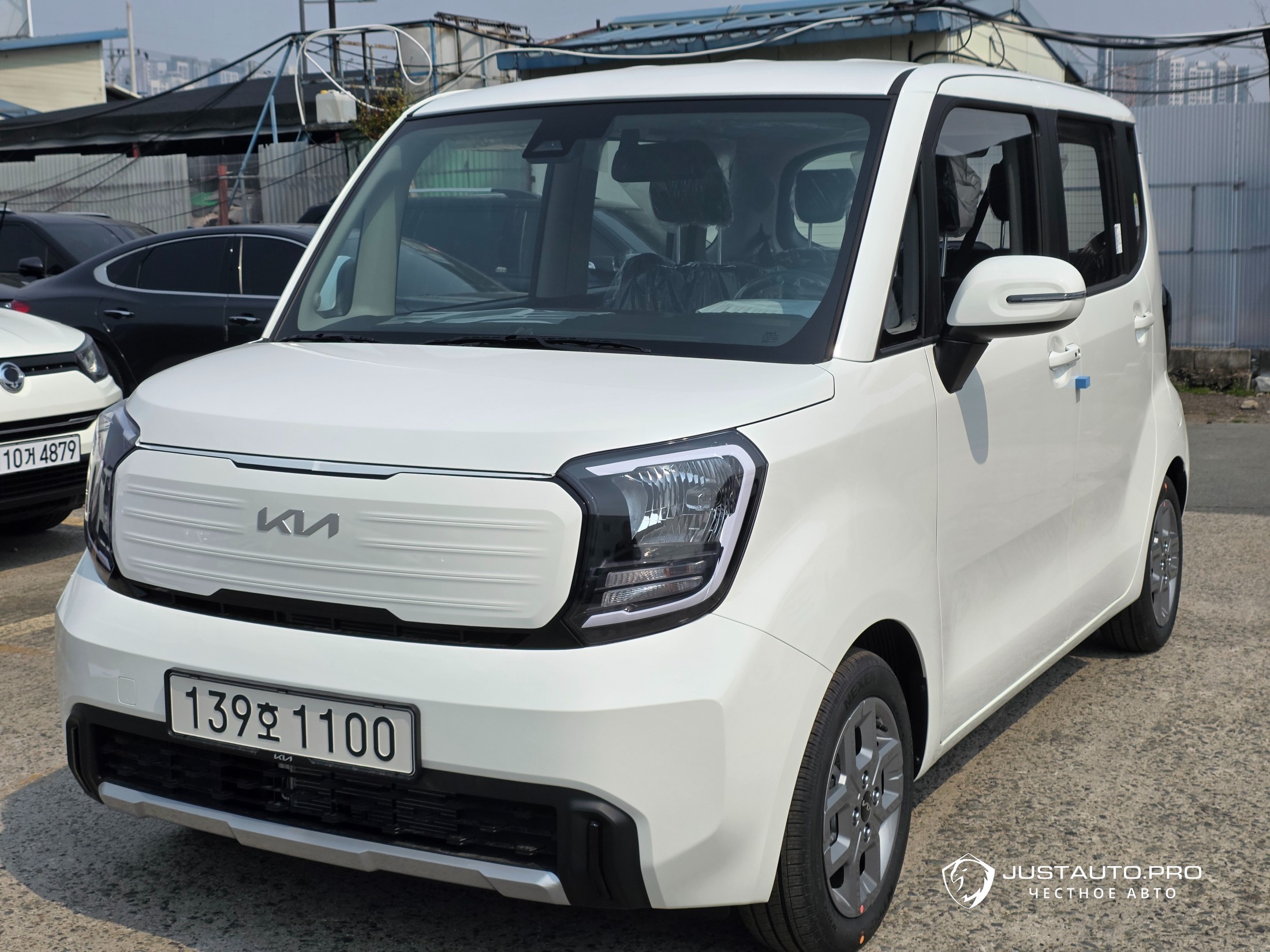 Автомобиль Kia RAY