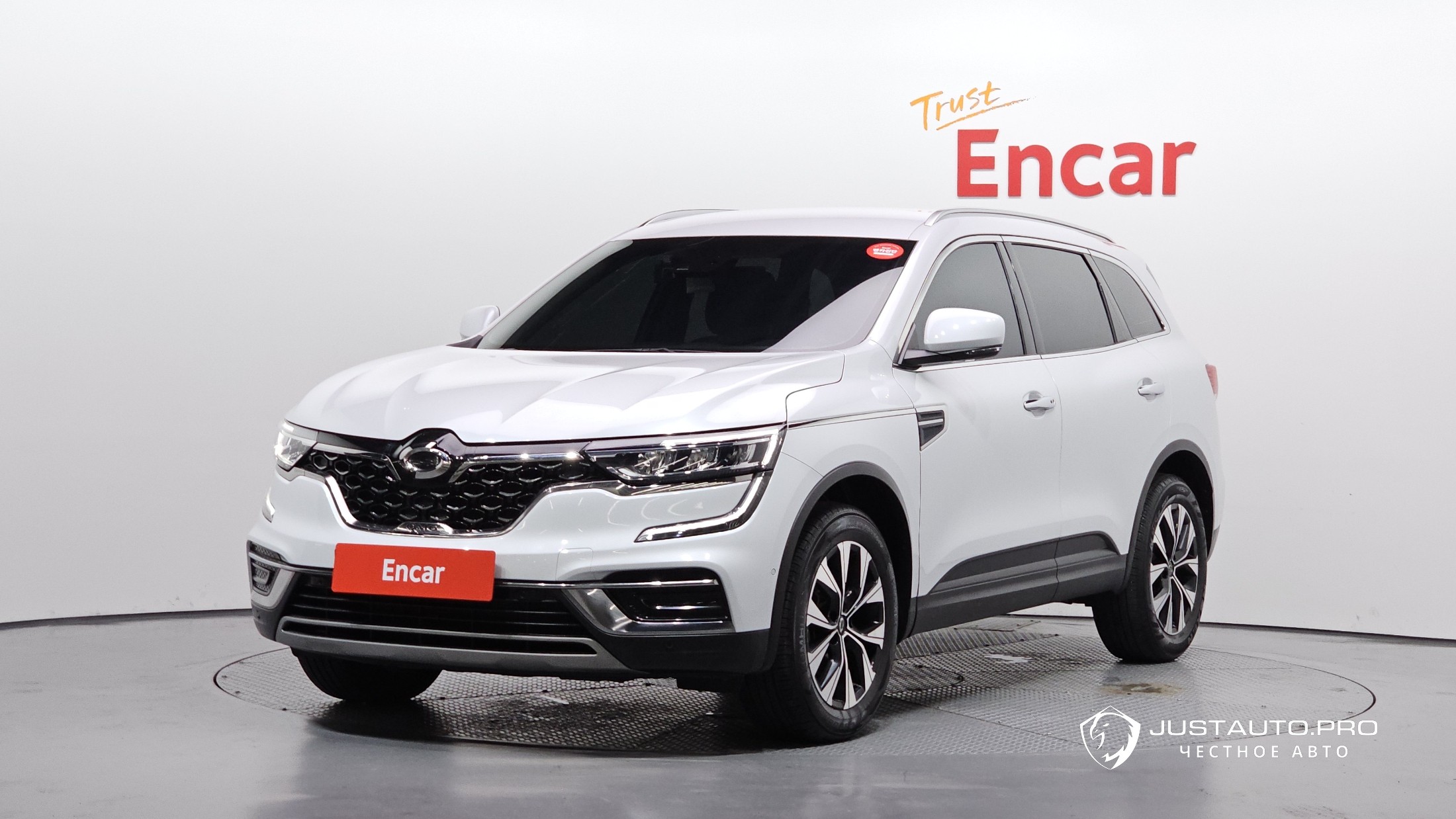 Автомобиль Renault-KoreaSamsung QM6