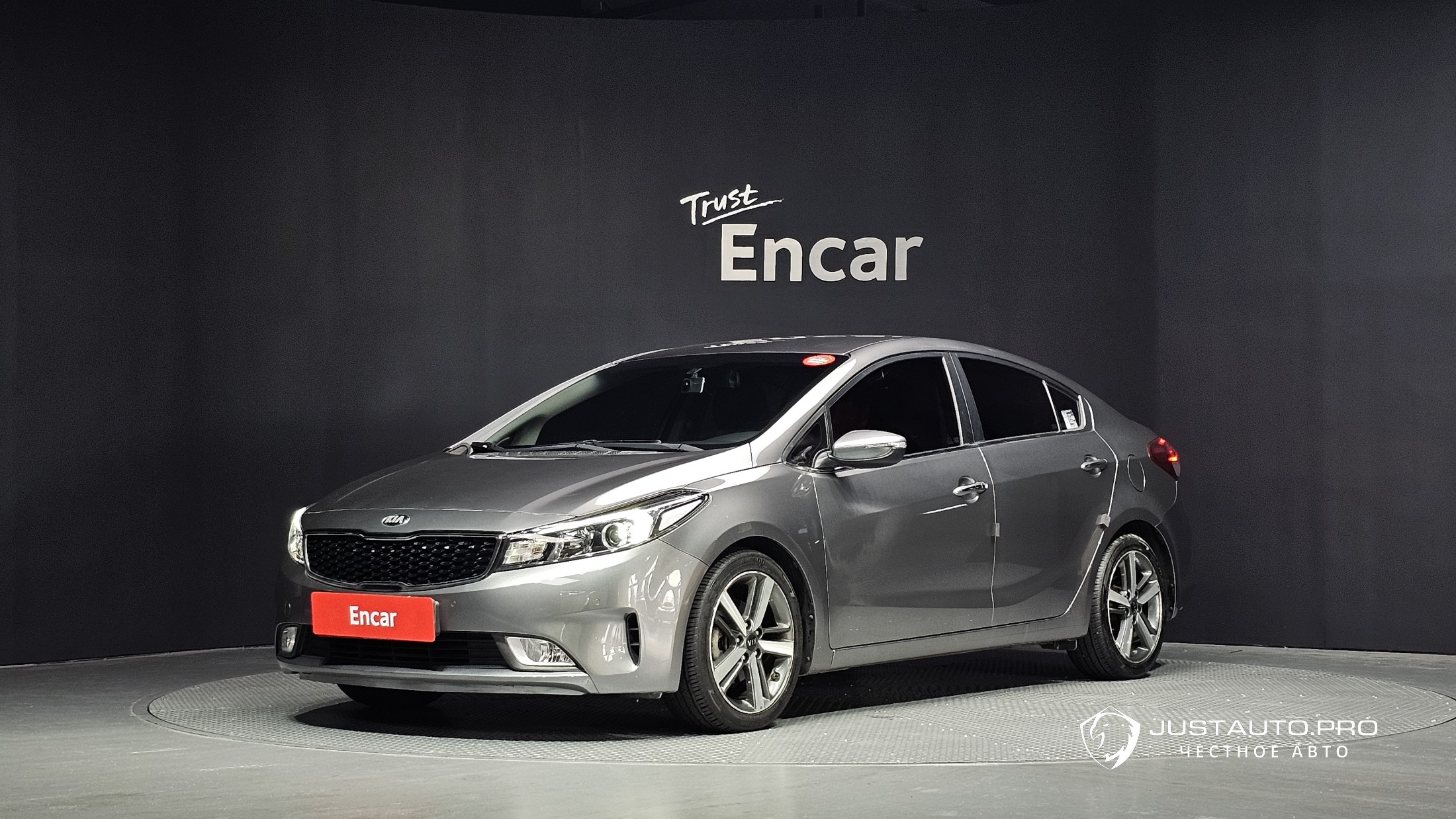 Автомобиль Kia K3