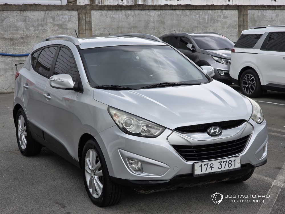 Автомобиль Hyundai Tucson