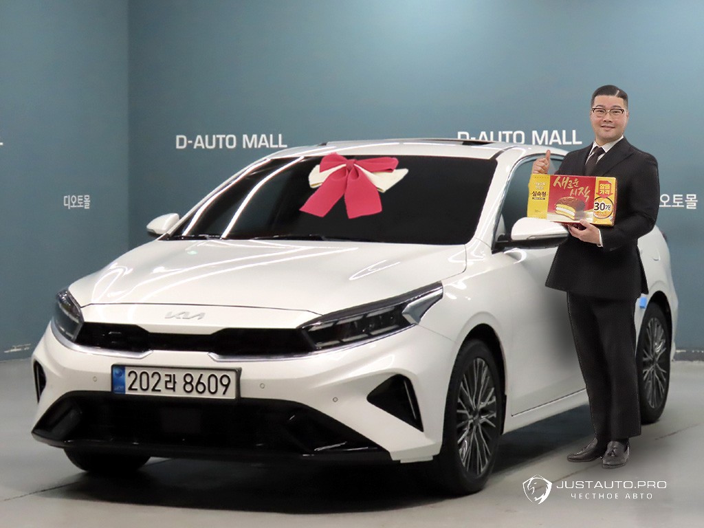 Автомобиль Kia K3