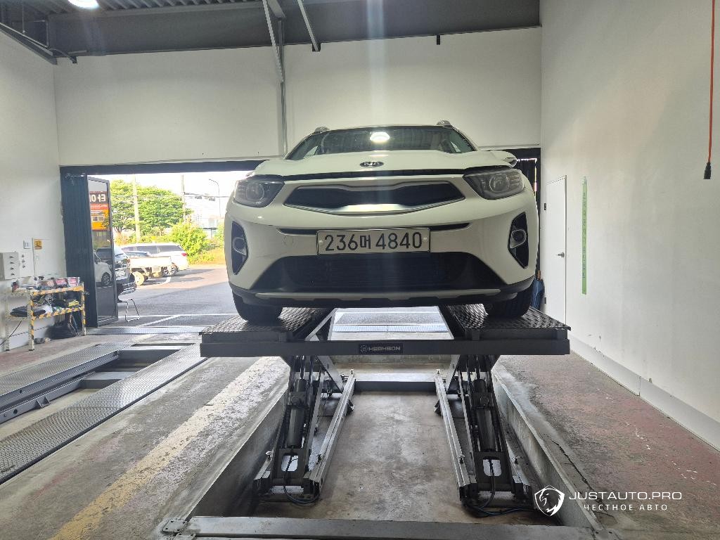 Автомобиль Kia Stonic