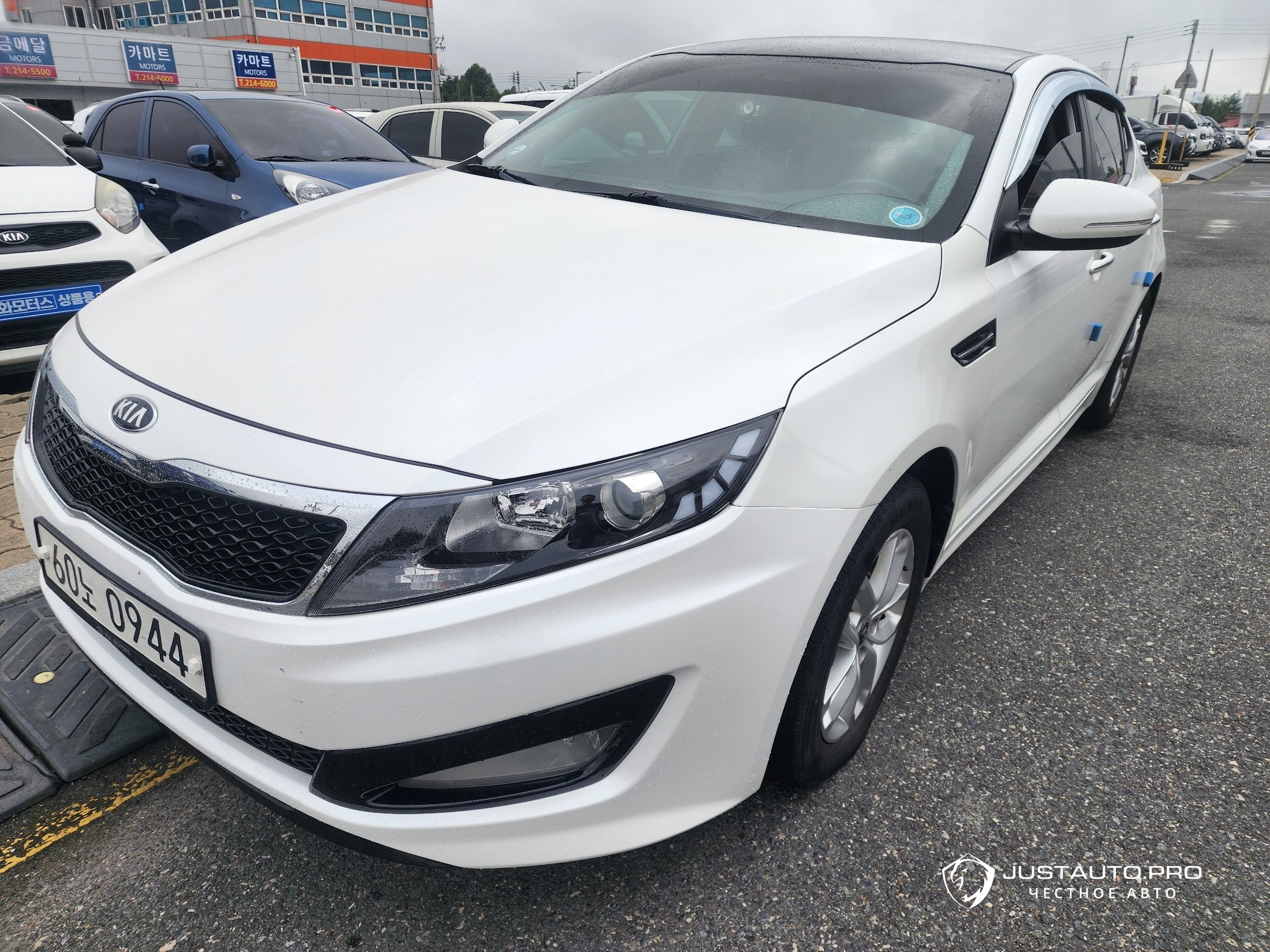 Автомобиль Kia K5