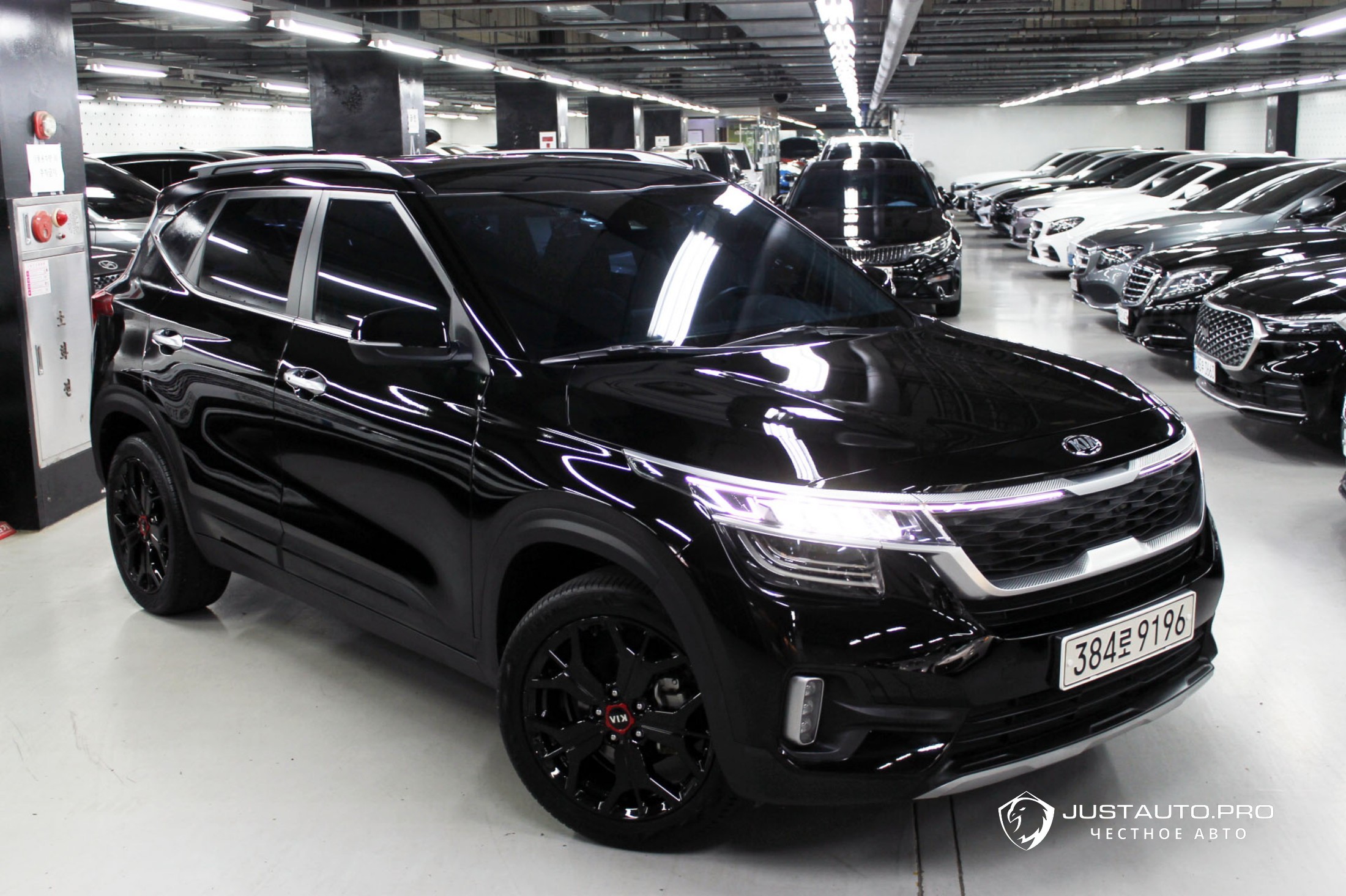 Автомобиль Kia Seltos