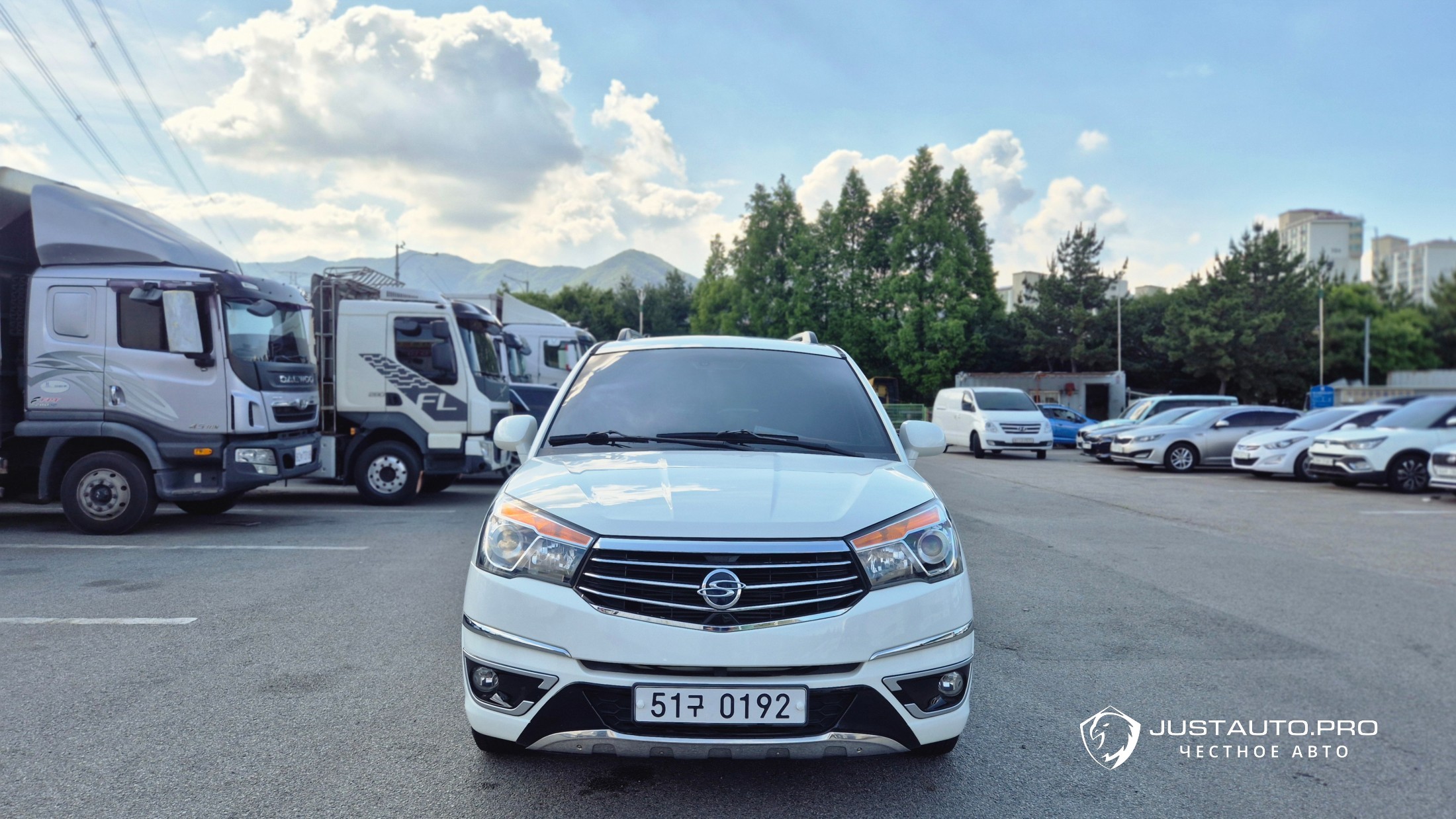 Автомобиль KG_Mobility_Ssangyong KORANDO