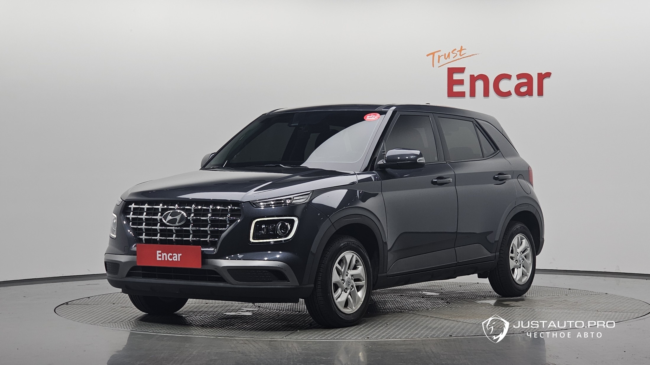 Автомобиль Hyundai Venue