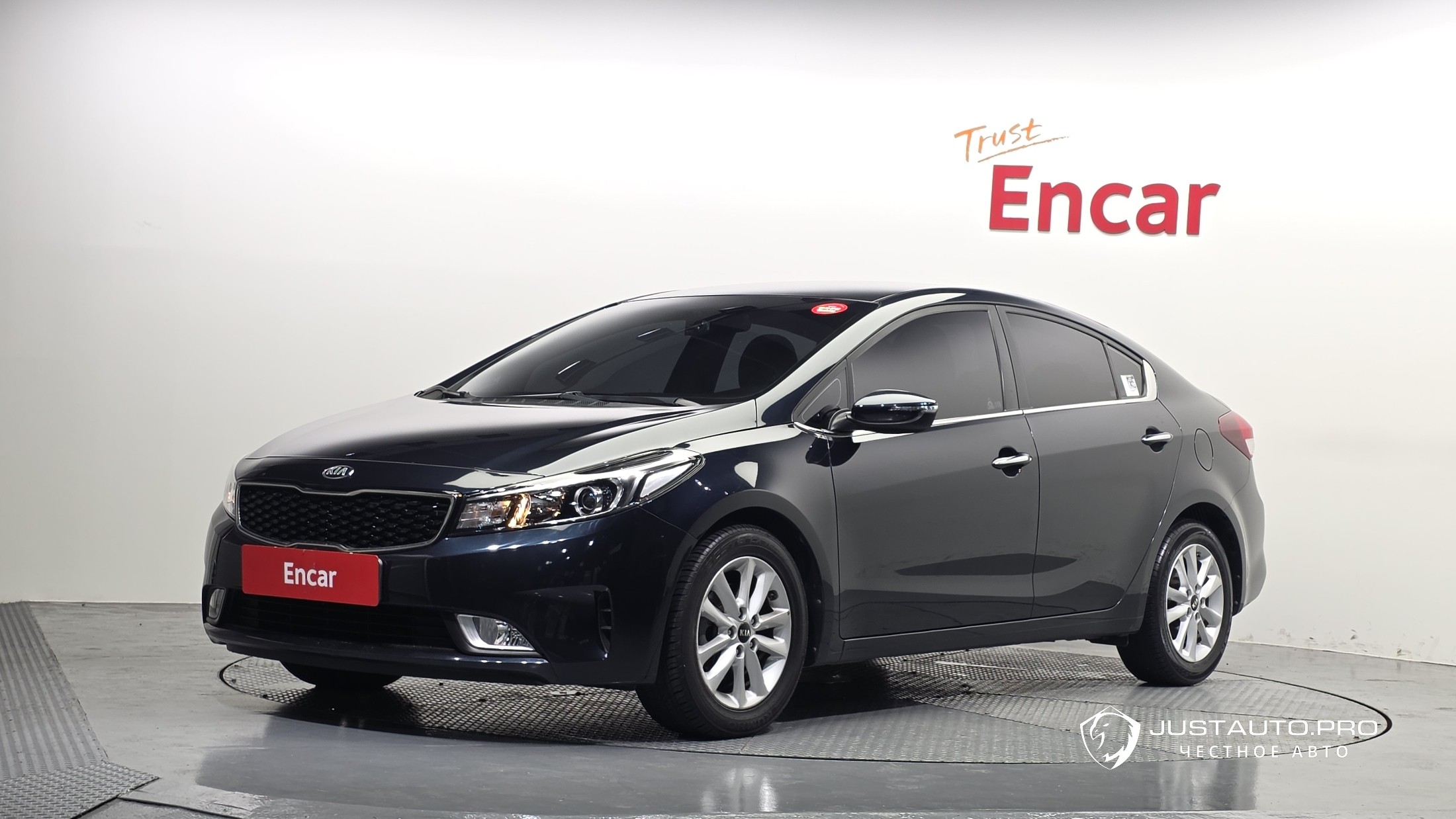 Автомобиль Kia K3