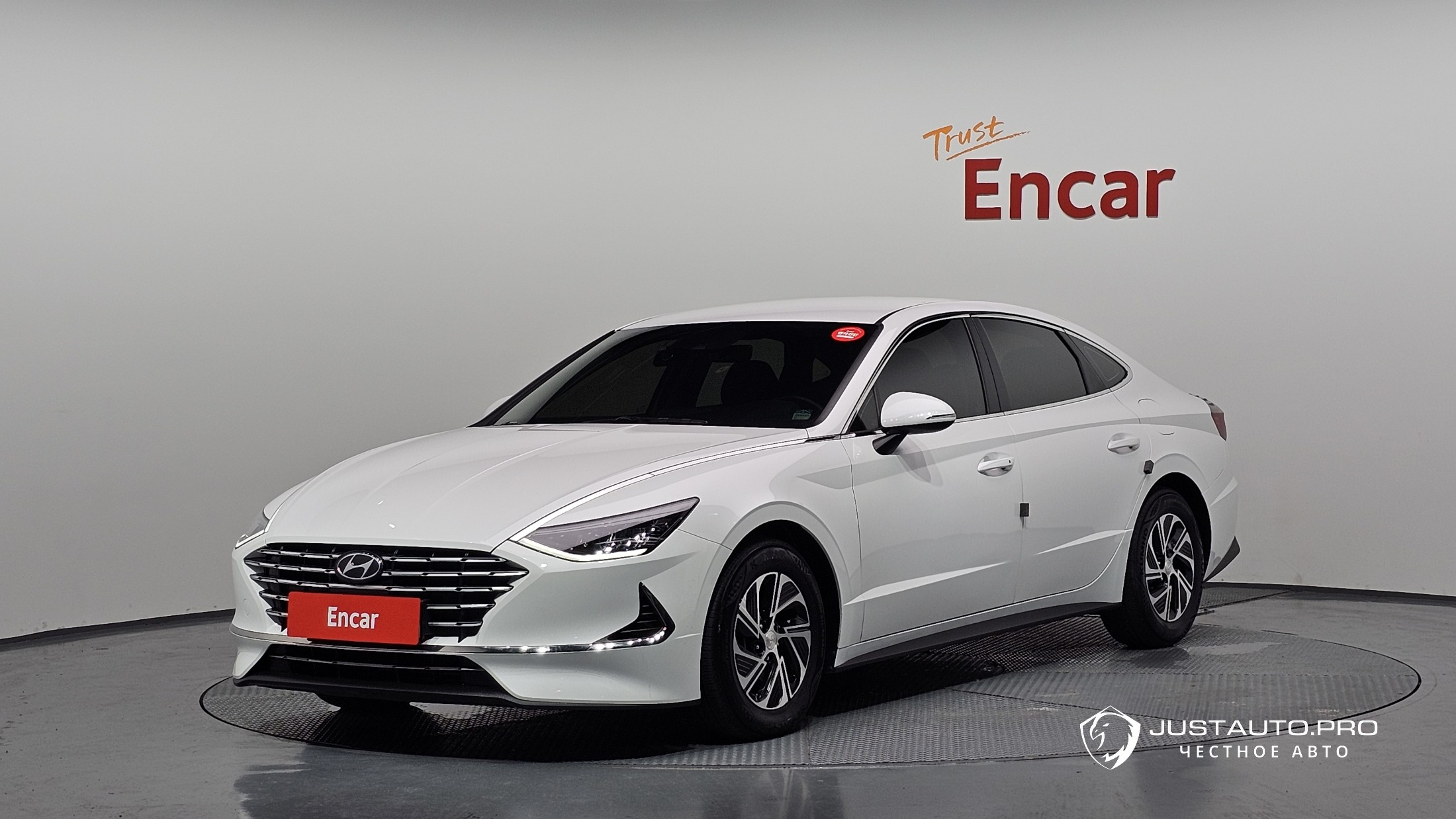 Автомобиль Hyundai Sonata