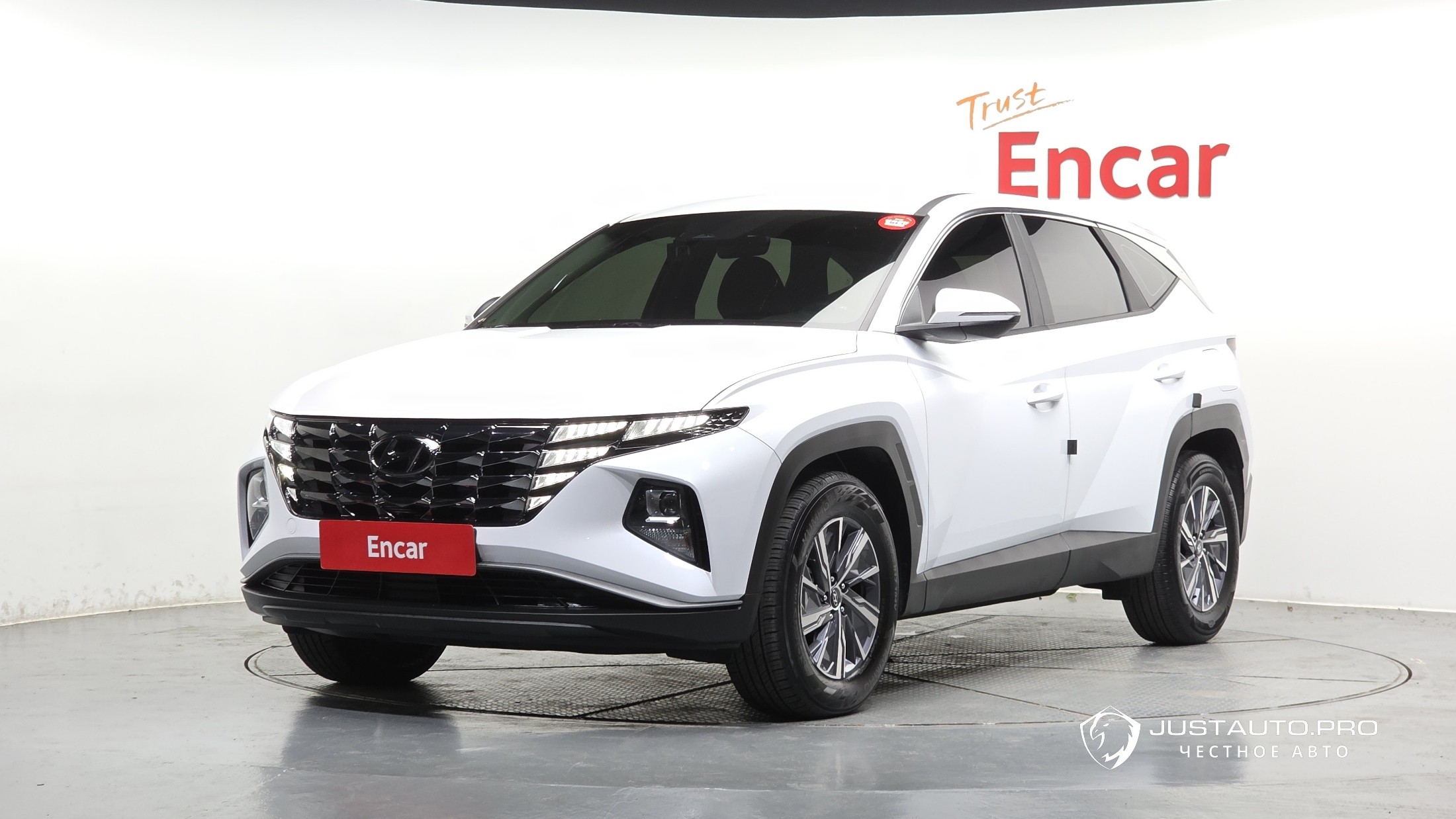 Автомобиль Hyundai Tucson