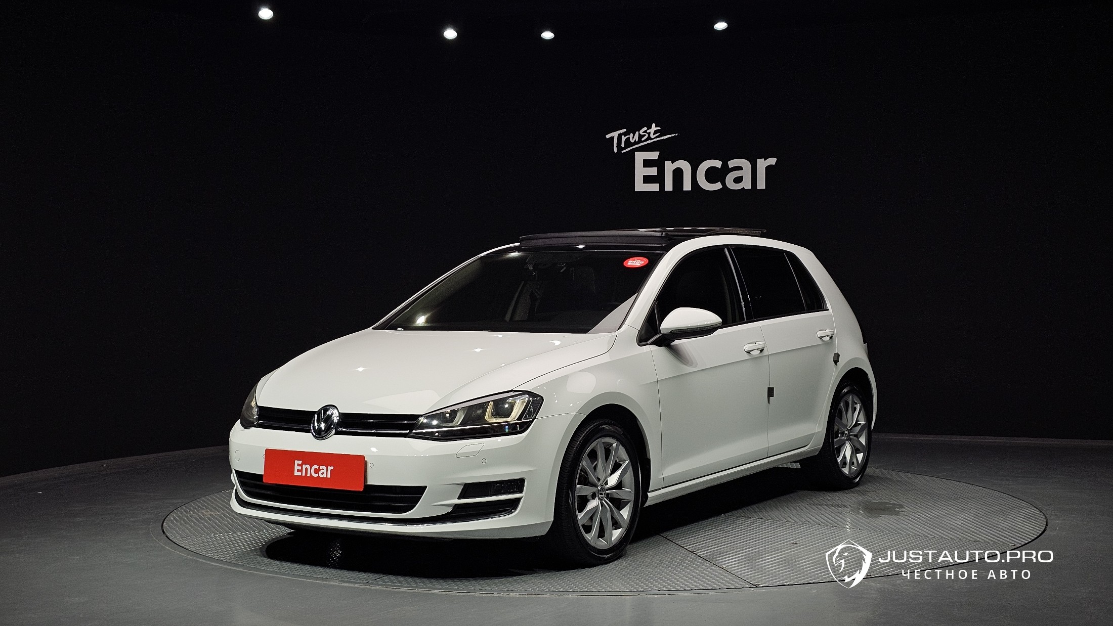 Автомобиль Volkswagen Golf