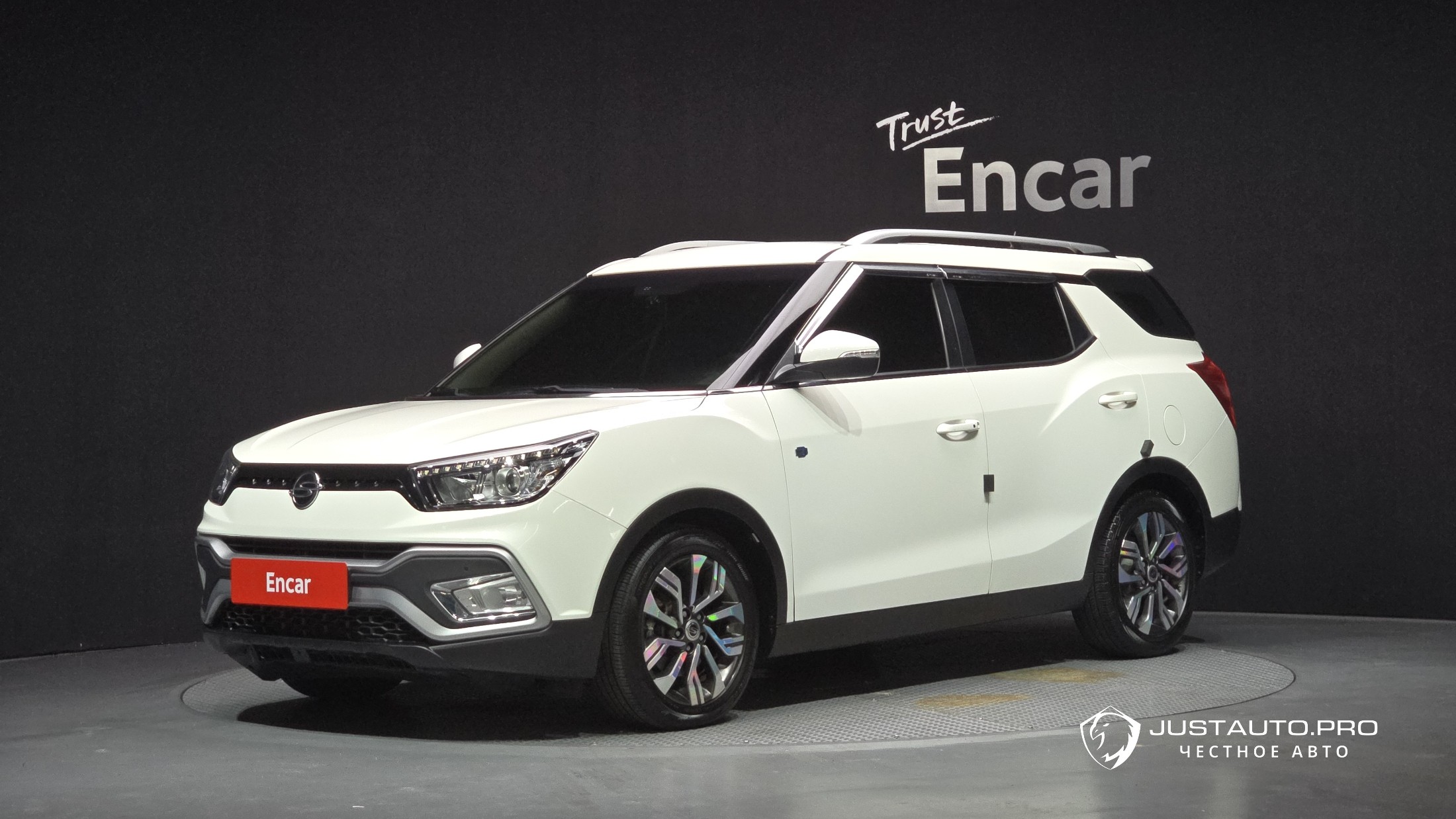 Автомобиль KG_Mobility_Ssangyong TIBOLI