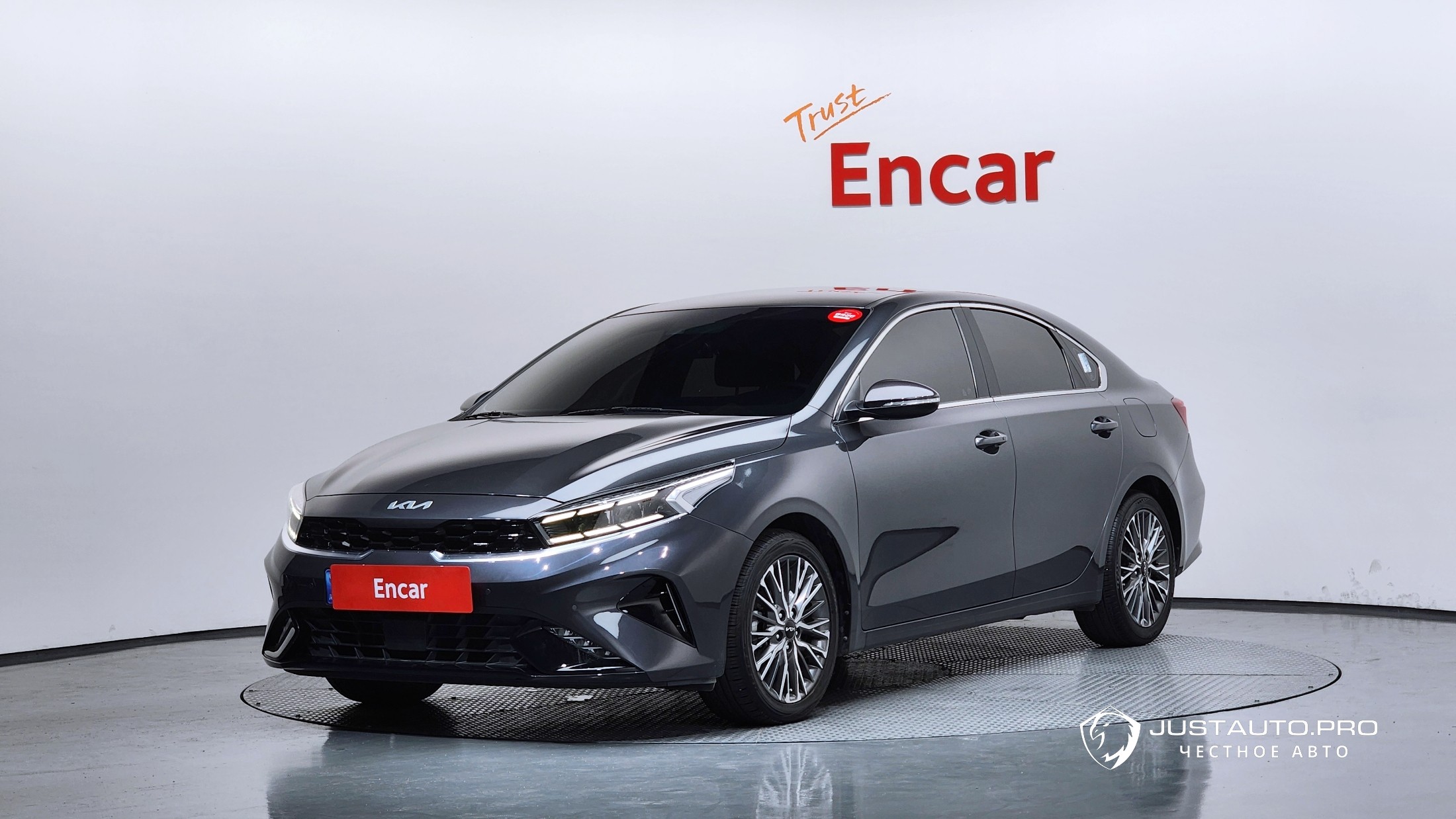 Автомобиль Kia K3