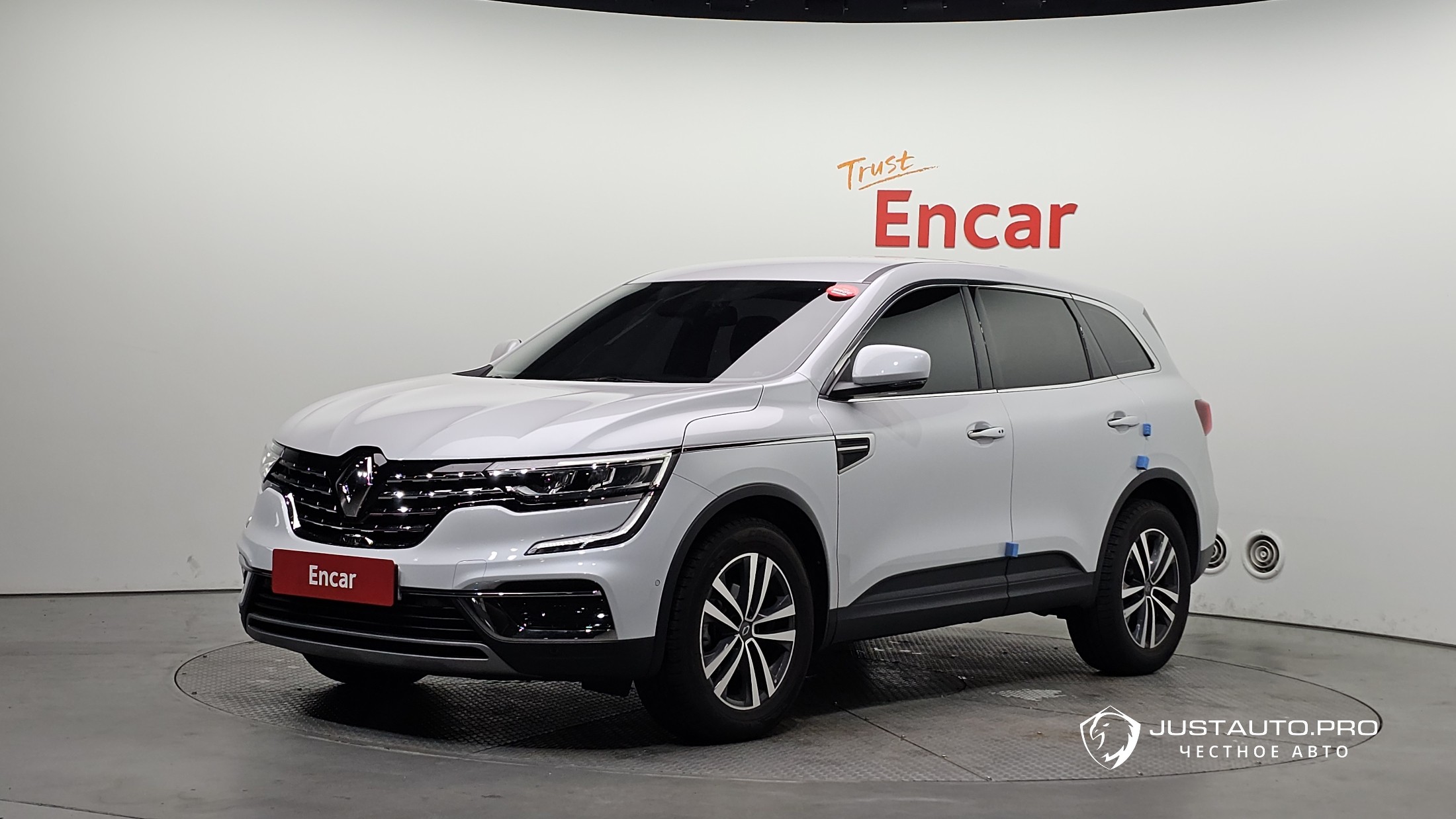 Автомобиль Renault-KoreaSamsung QM6