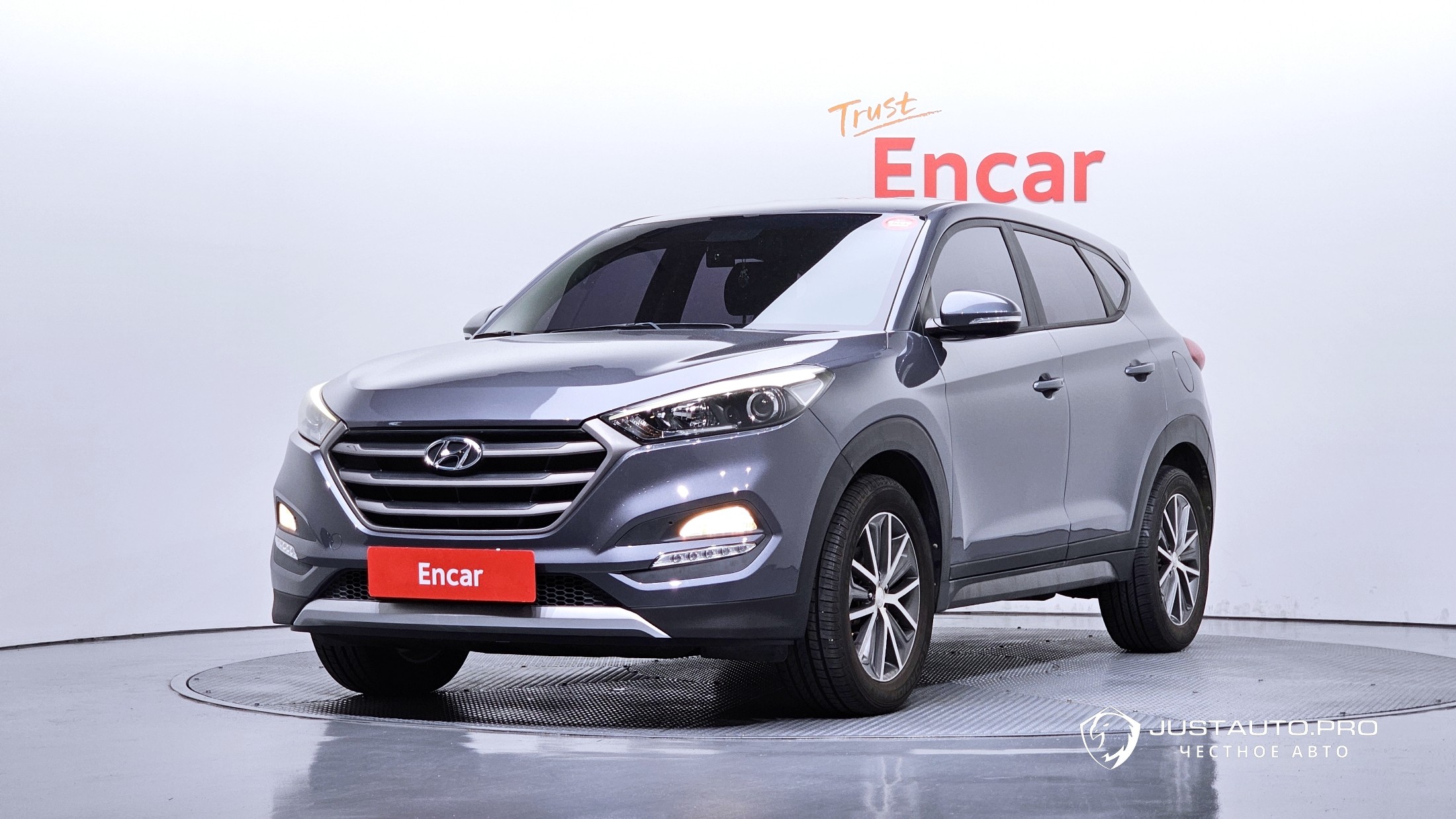 Автомобиль Hyundai Tucson