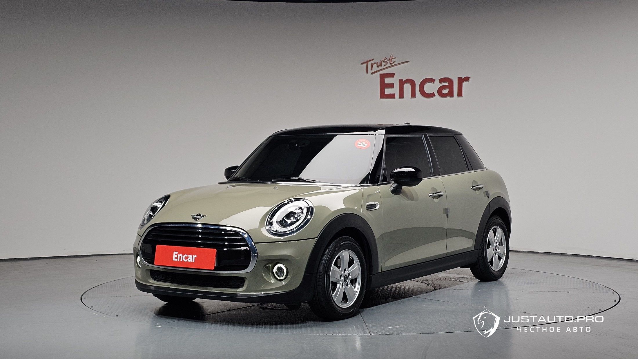 Автомобиль Mini Cooper