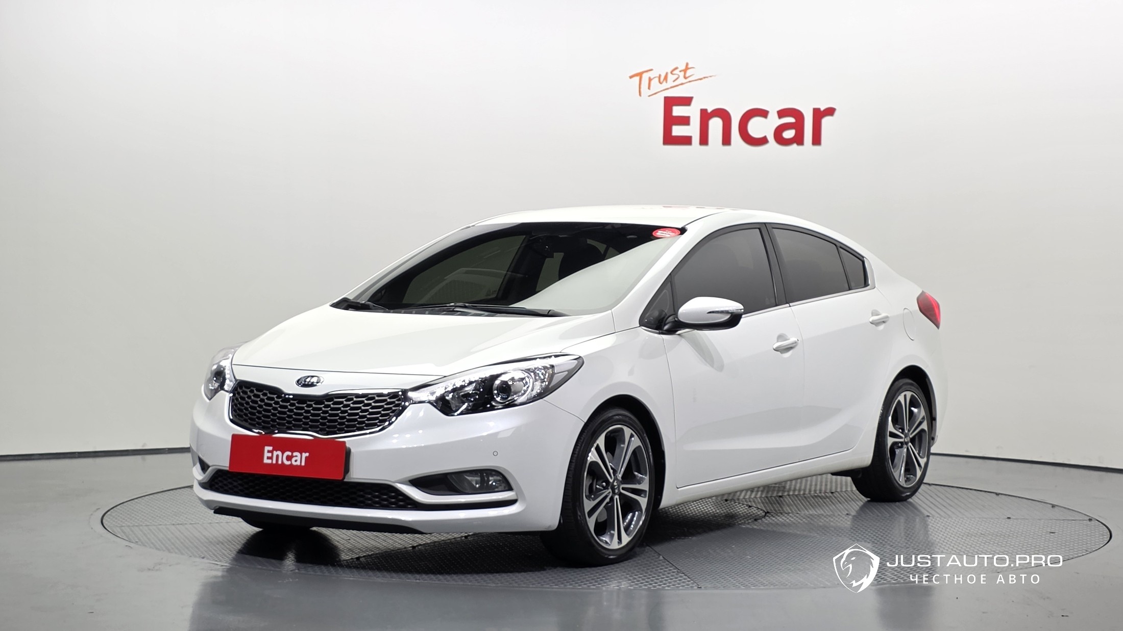 Автомобиль Kia K3