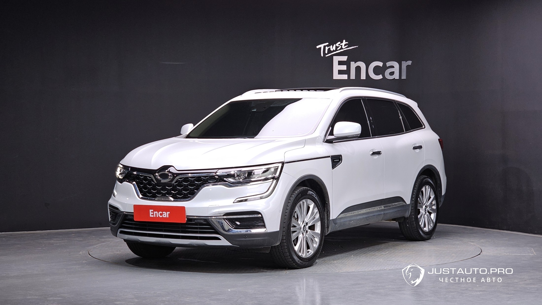 Автомобиль Renault-KoreaSamsung QM6