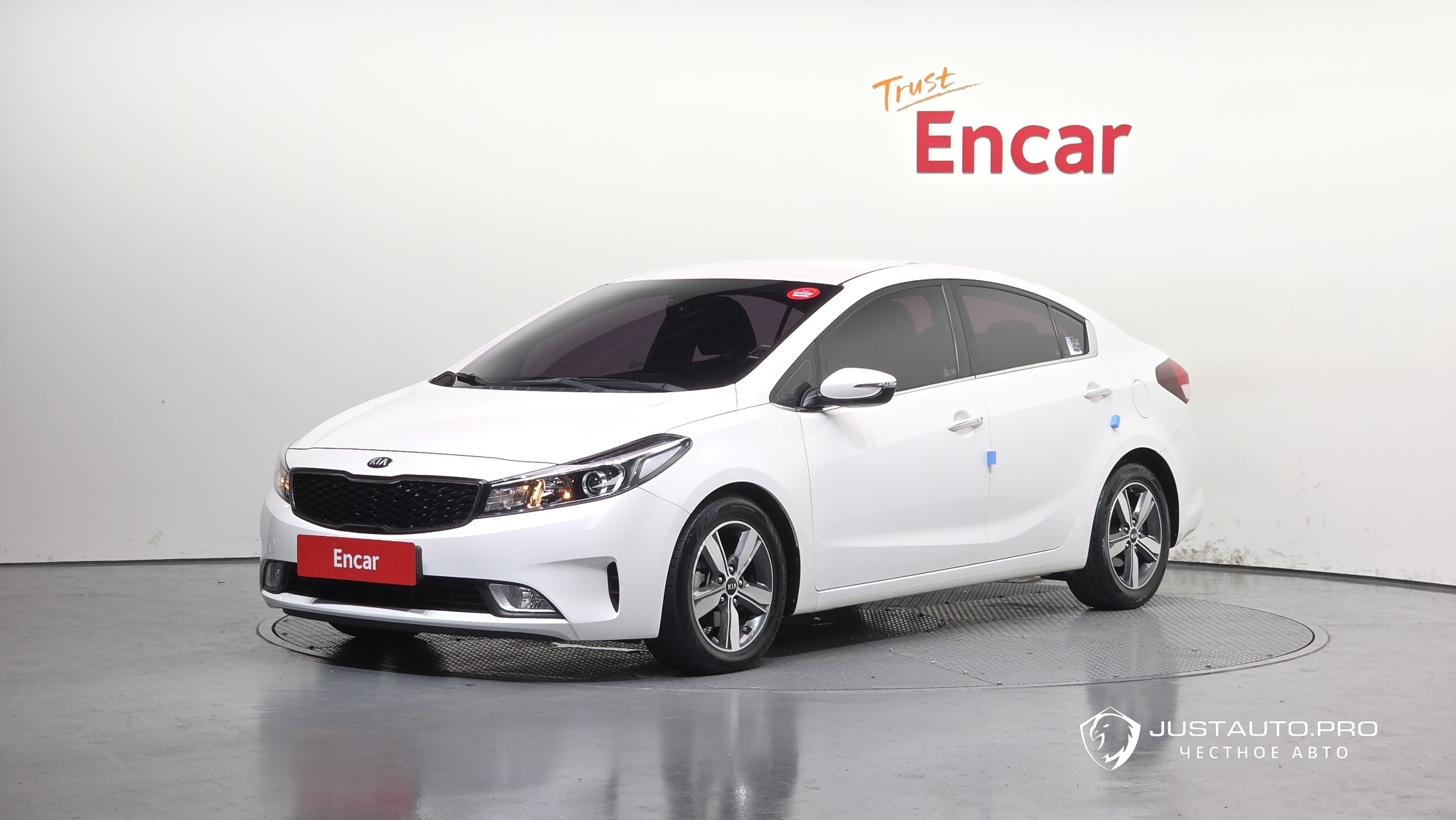 Автомобиль Kia K3
