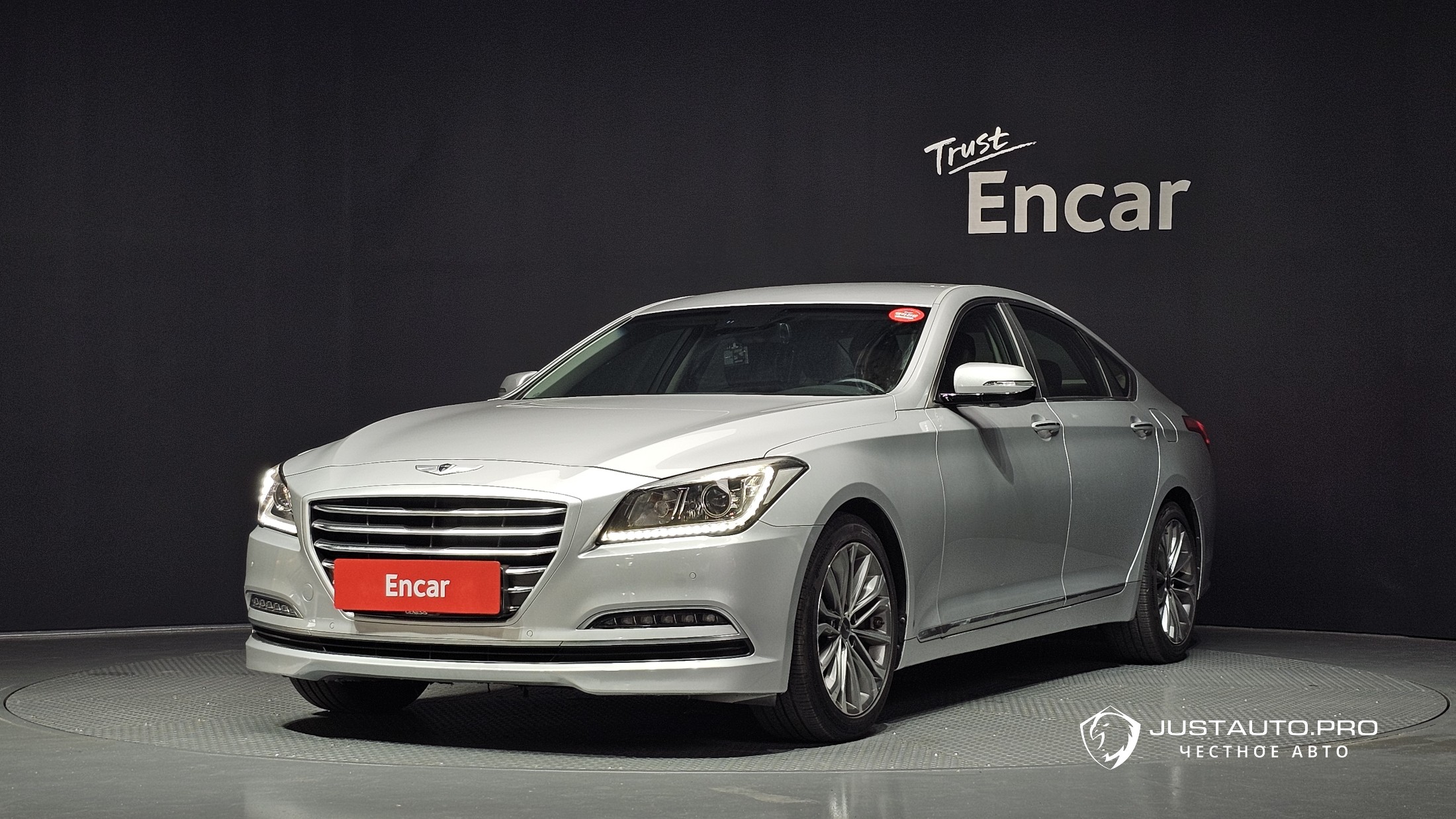 Автомобиль Hyundai Genesis