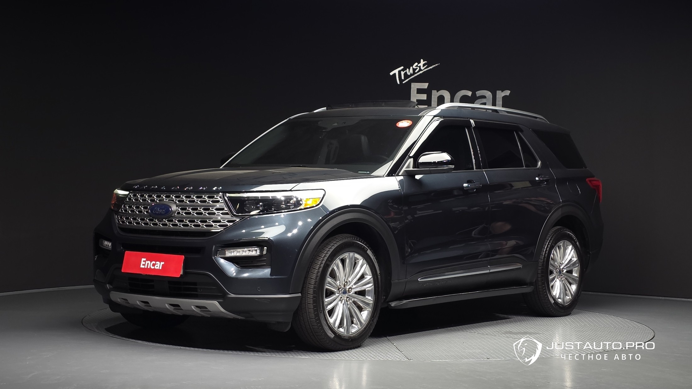Автомобиль Ford Explorer