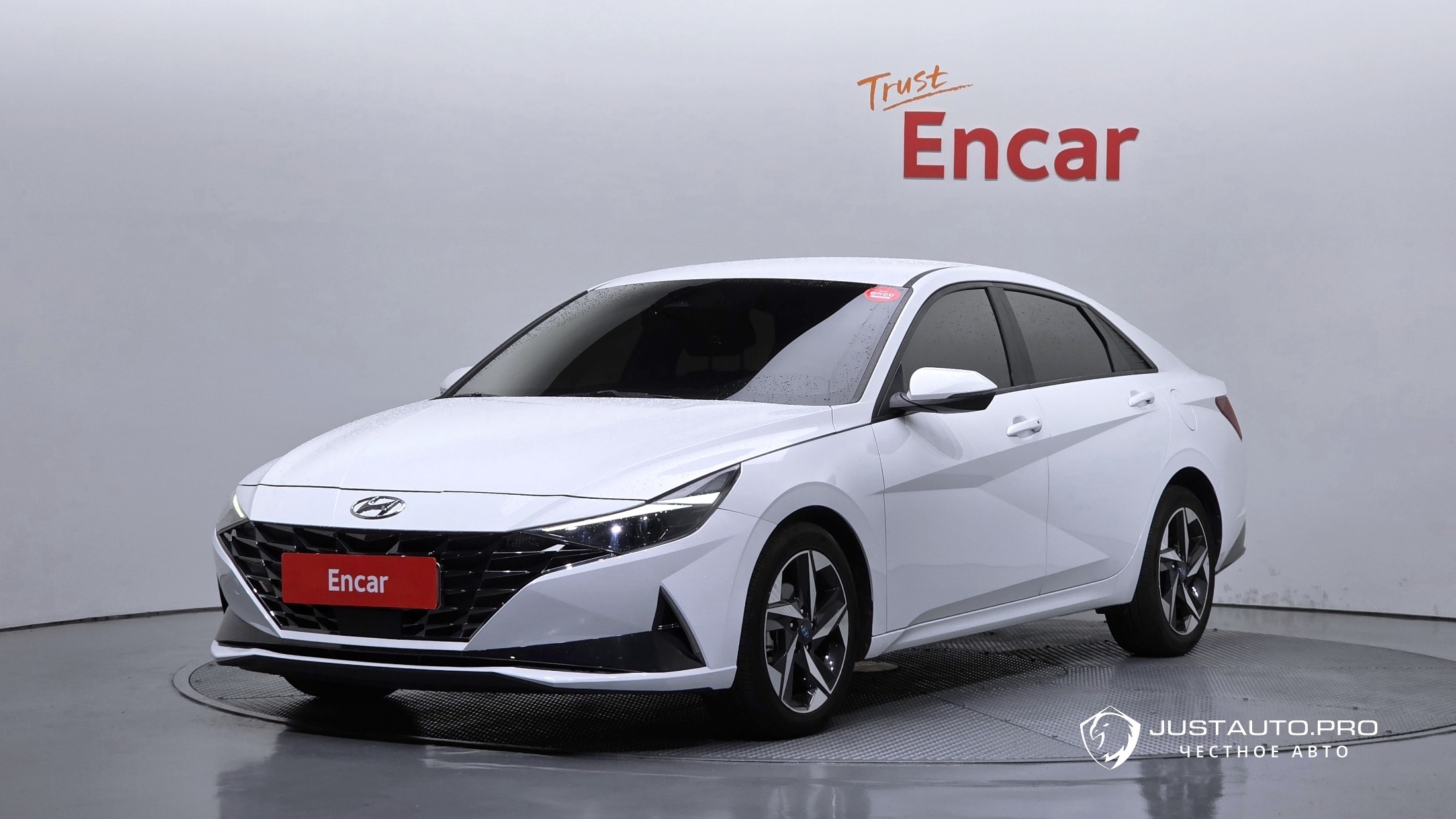 Автомобиль Hyundai AVANTE