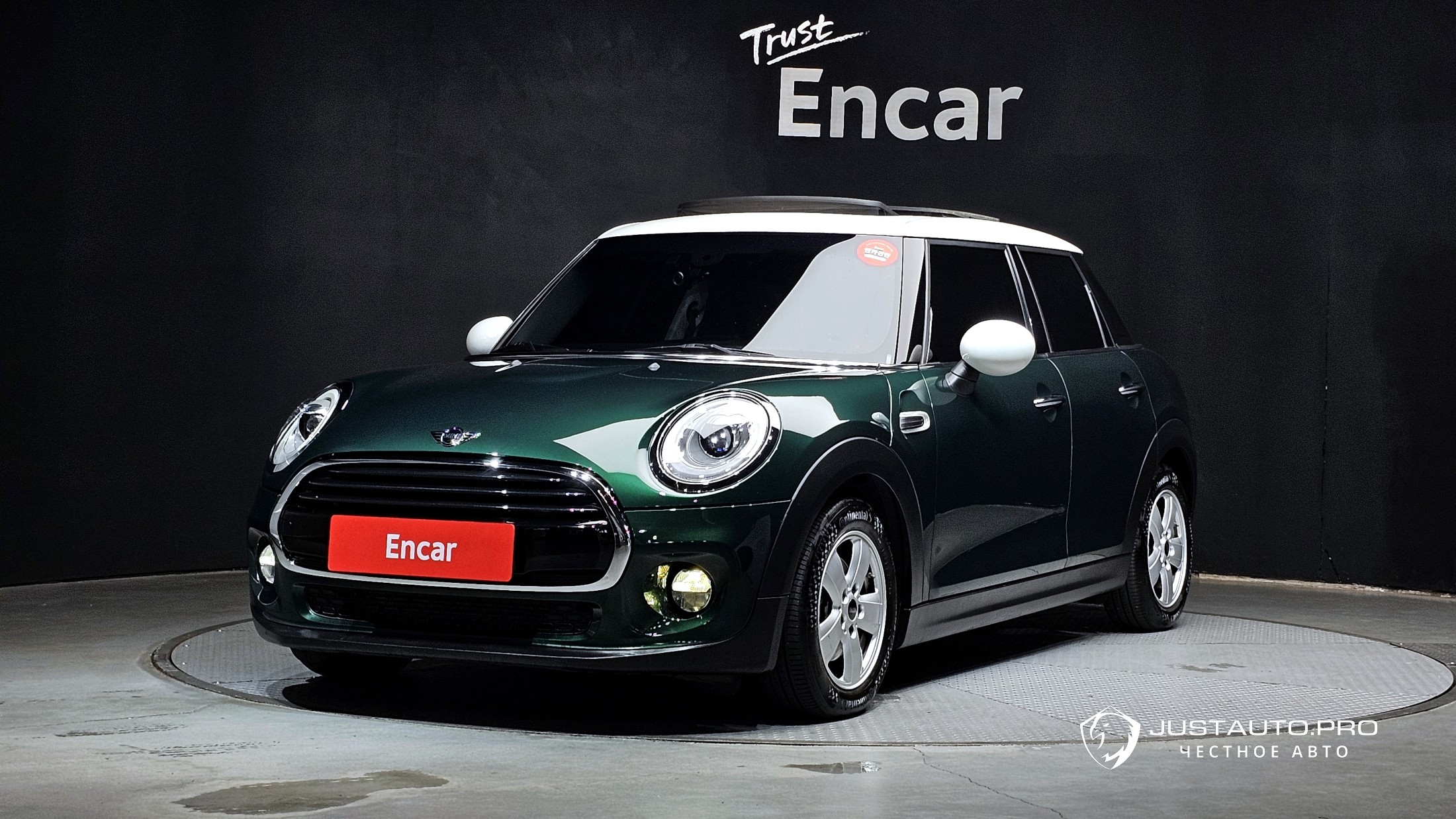 Автомобиль Mini Cooper