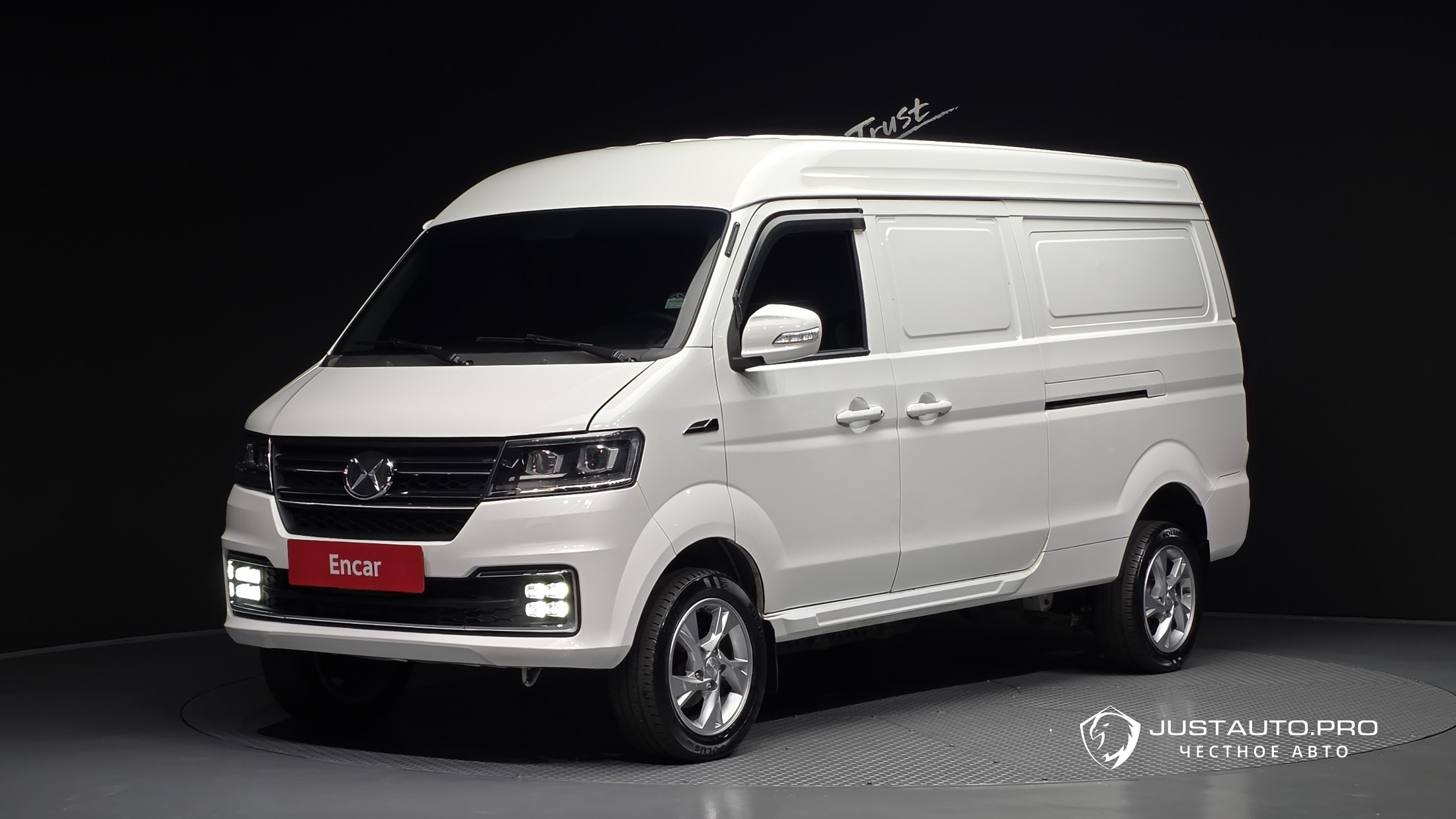 Автомобиль Xin yuan ET Van