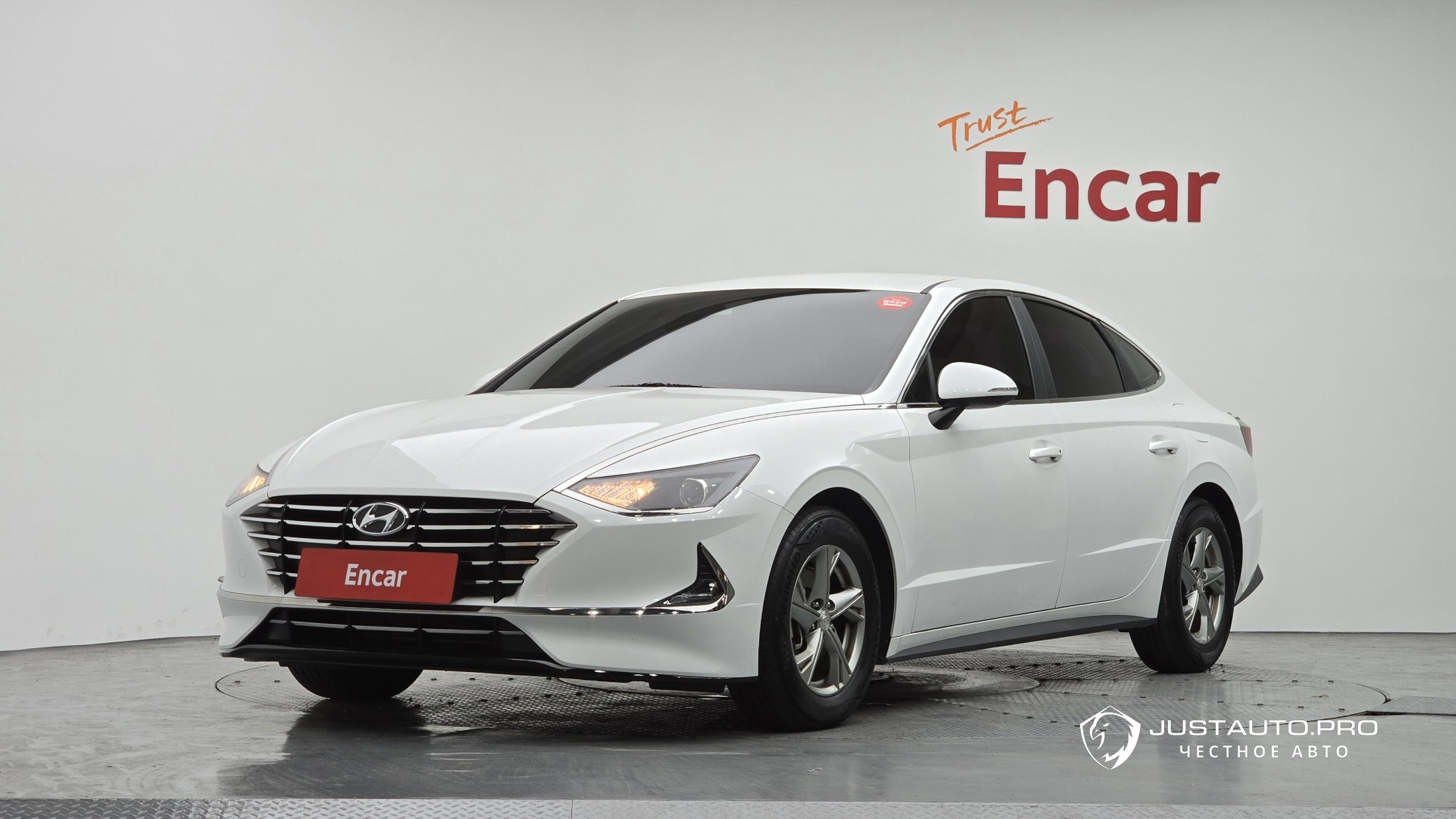 Автомобиль Hyundai Sonata