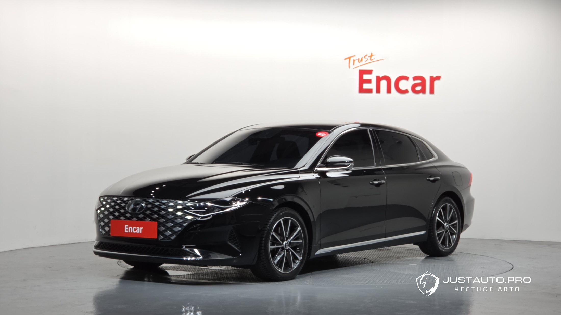 Автомобиль Hyundai Grandeur