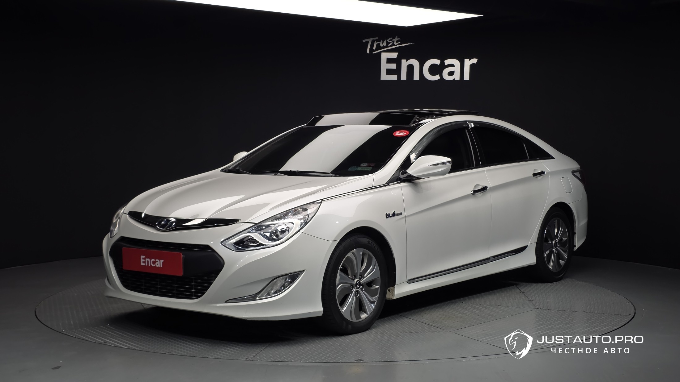 Автомобиль Hyundai Sonata