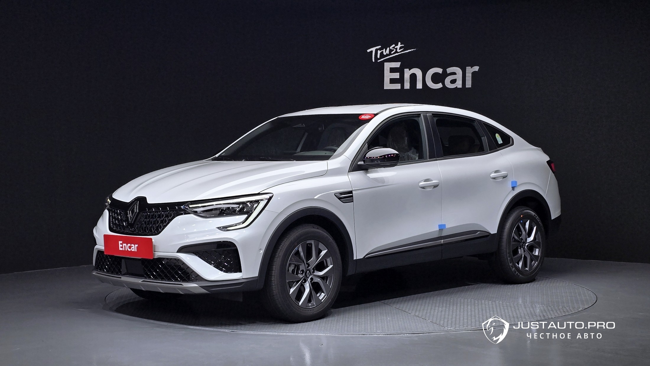 Автомобиль Renault-KoreaSamsung Arkana