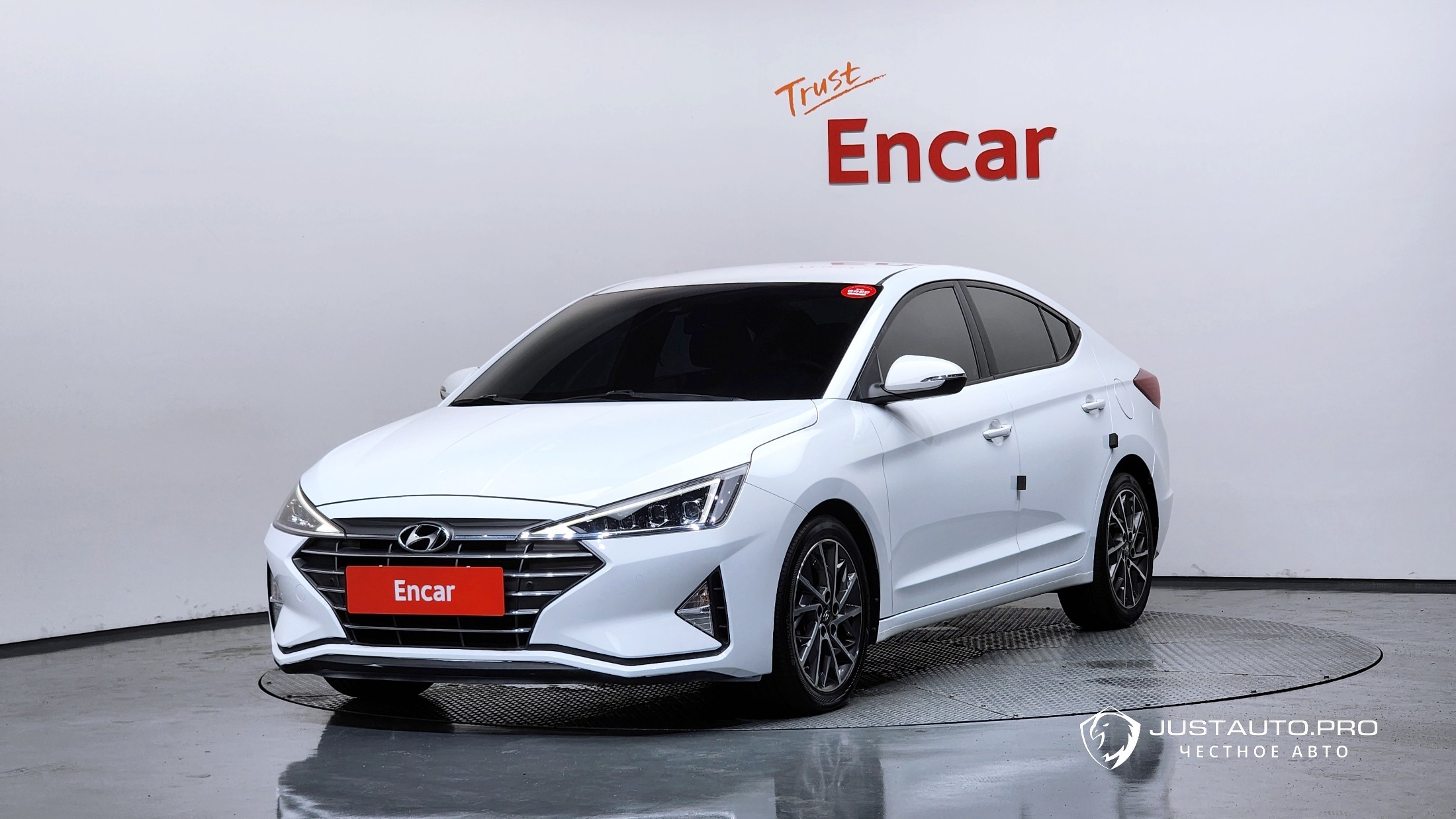 Автомобиль Hyundai AVANTE