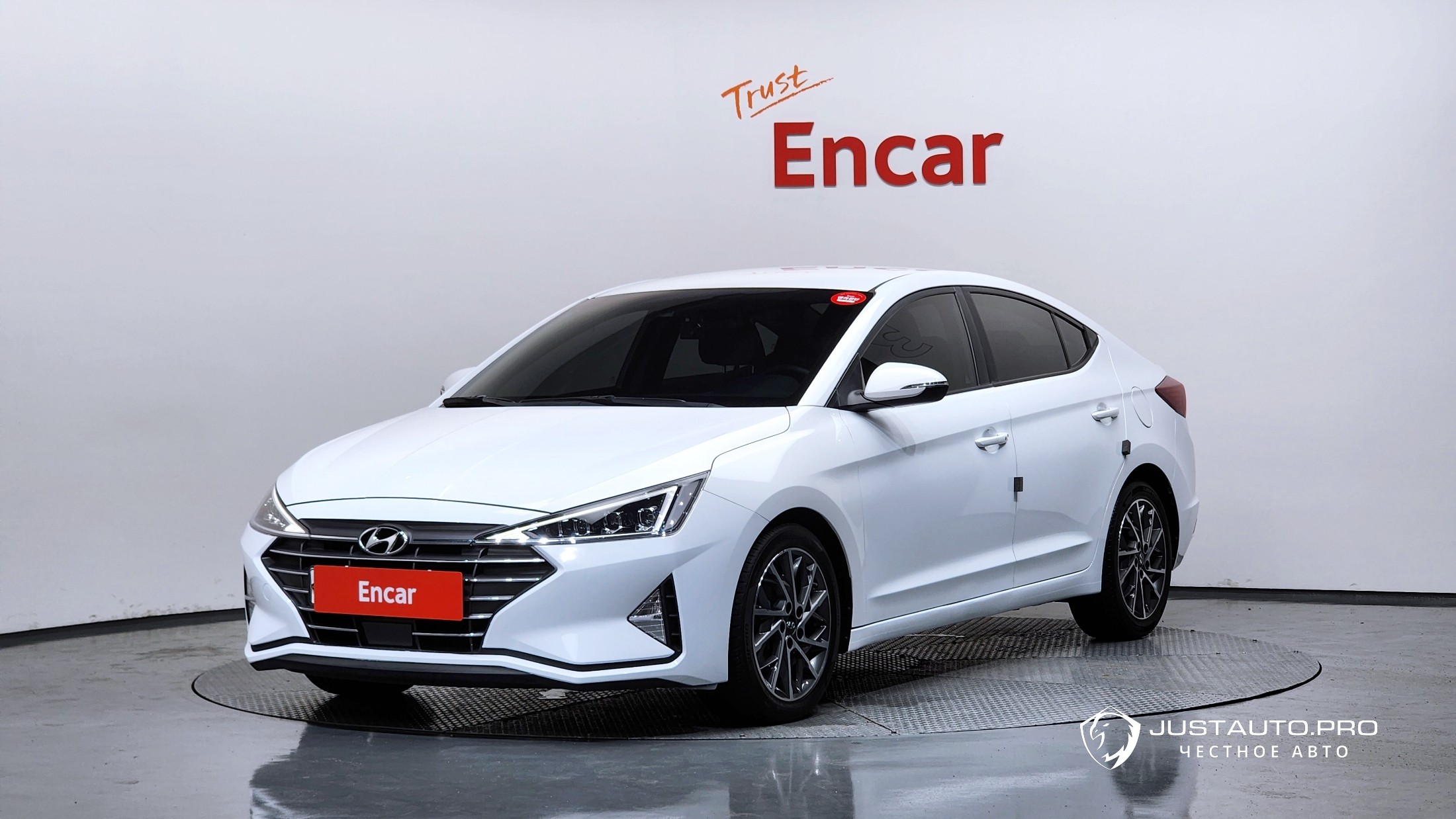 Автомобиль Hyundai AVANTE