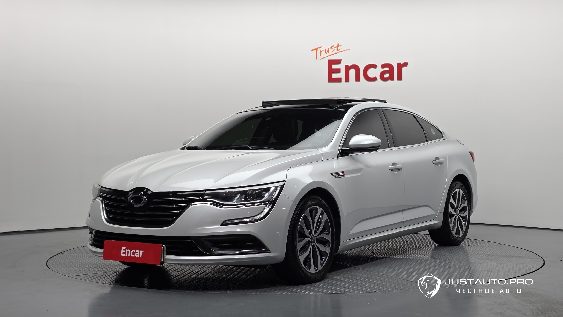 Автомобиль Renault-KoreaSamsung SM6