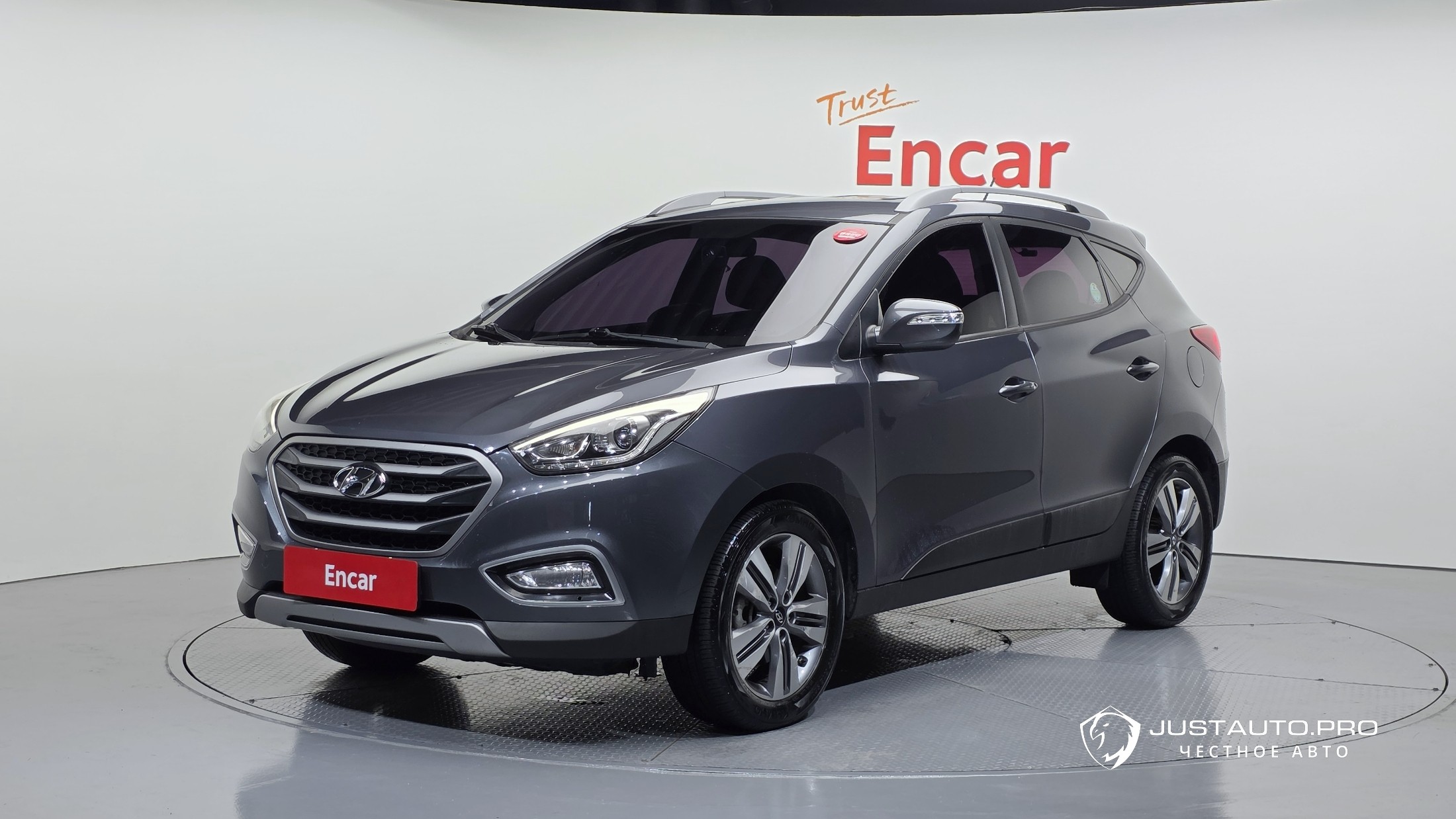 Автомобиль Hyundai Tucson