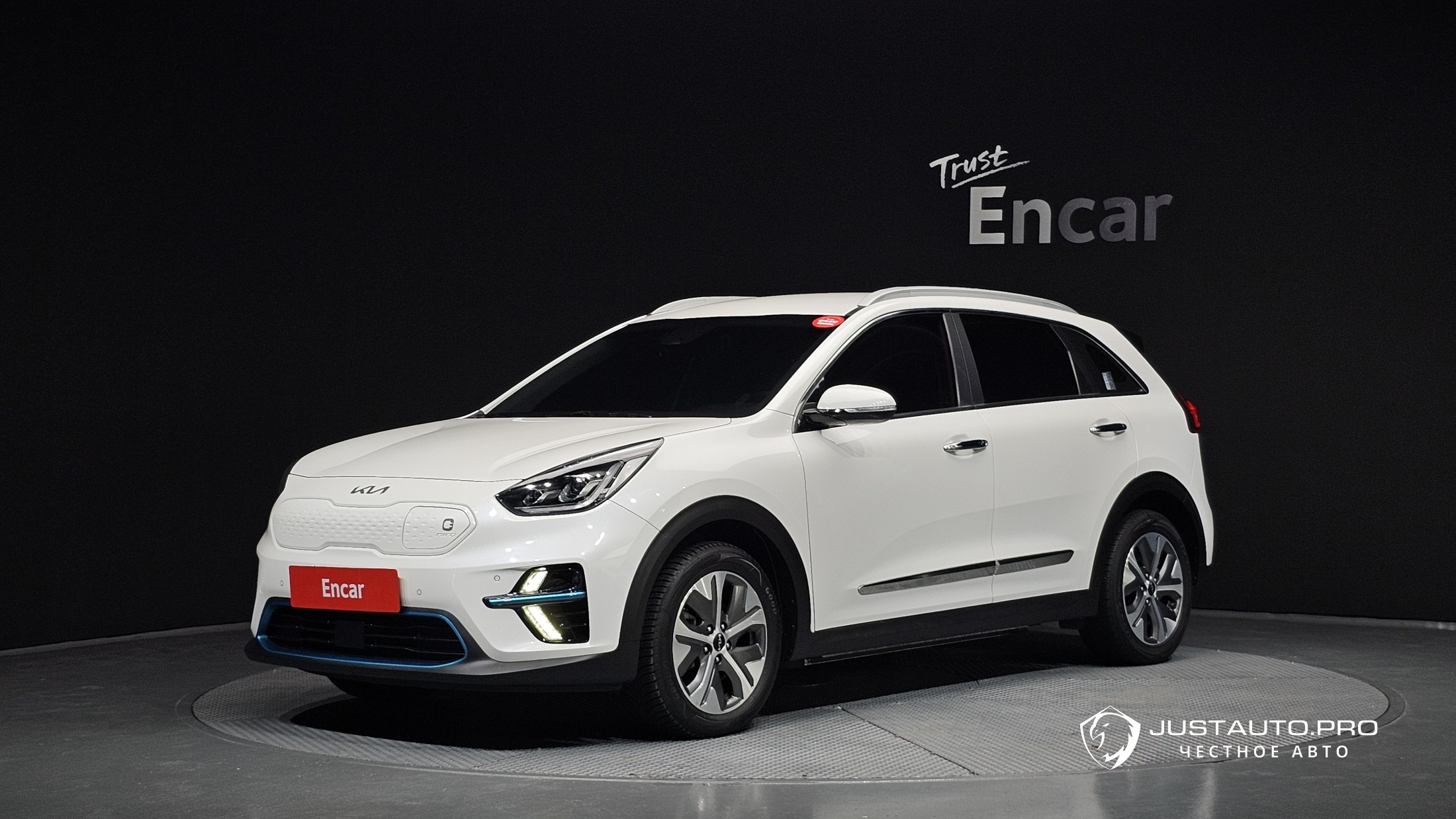 Автомобиль Kia Niro