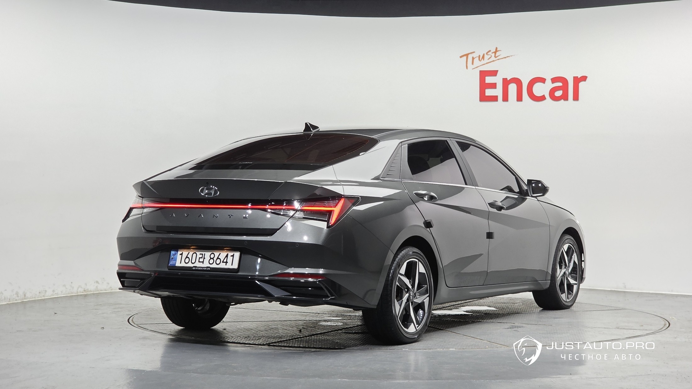 Автомобиль Hyundai AVANTE