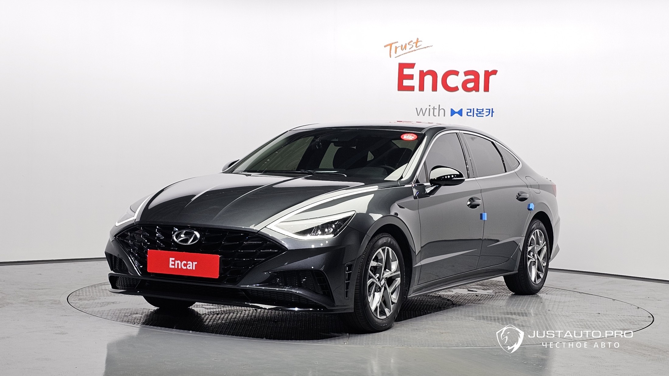 Автомобиль Hyundai Sonata
