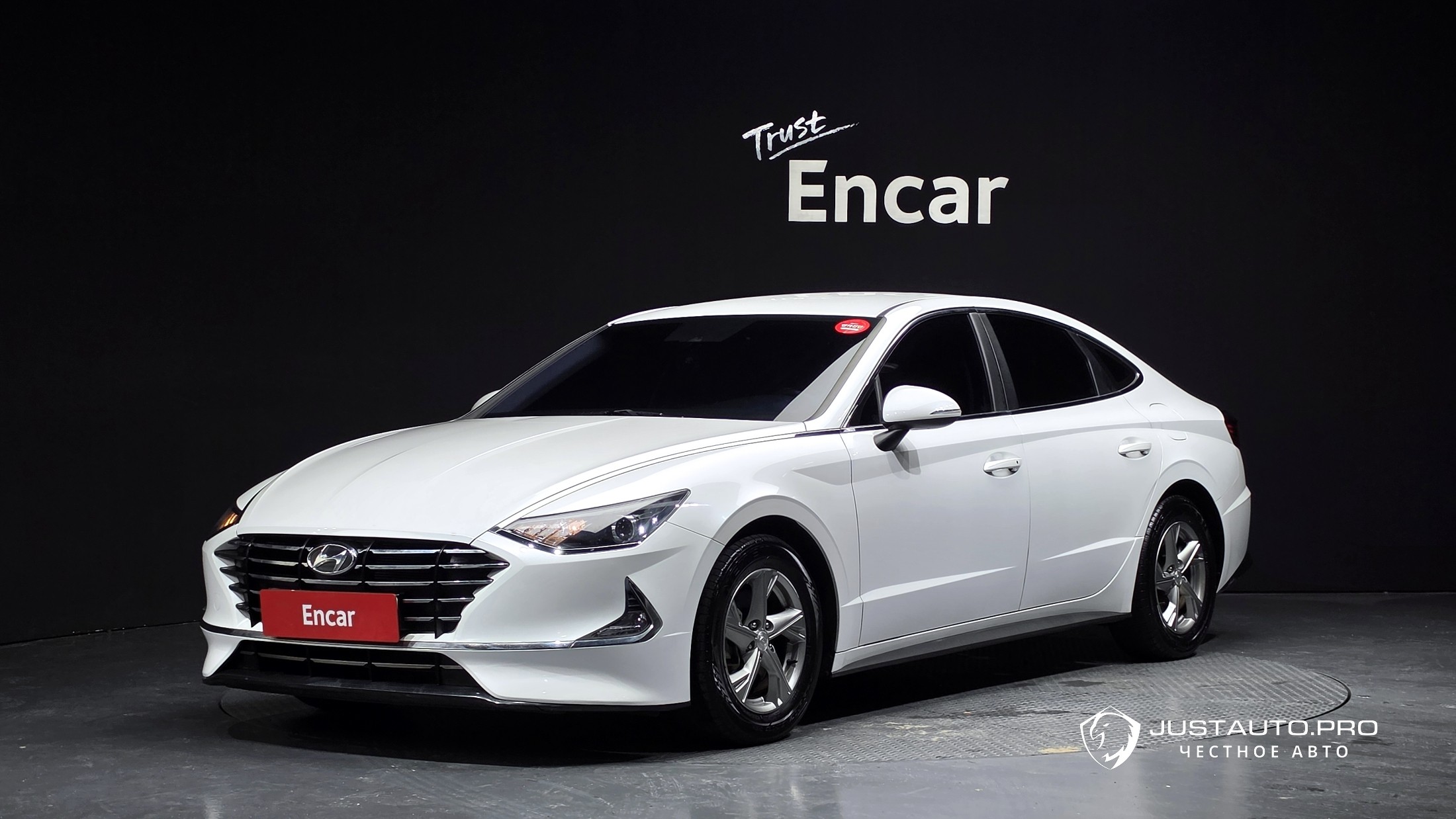 Автомобиль Hyundai Sonata