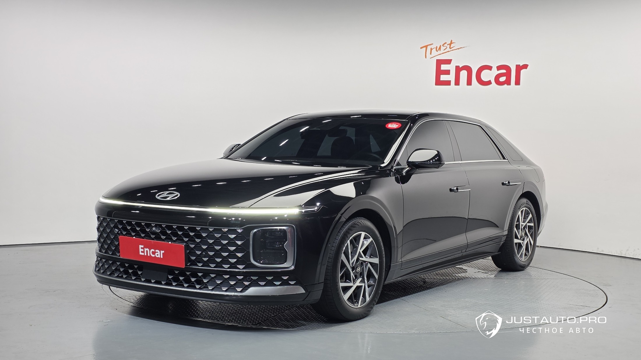 Автомобиль Hyundai Grandeur