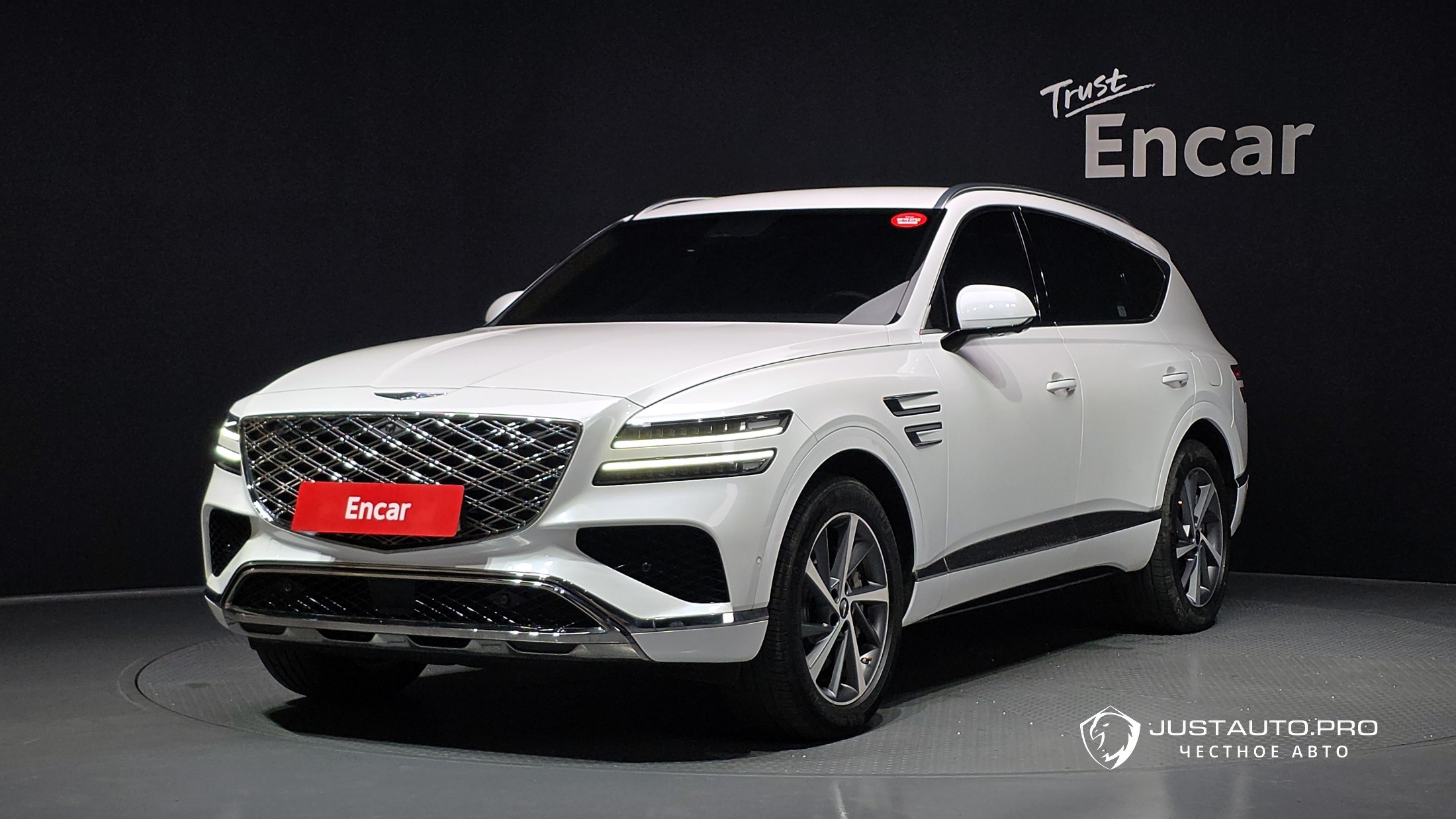 Автомобиль Genesis GV80