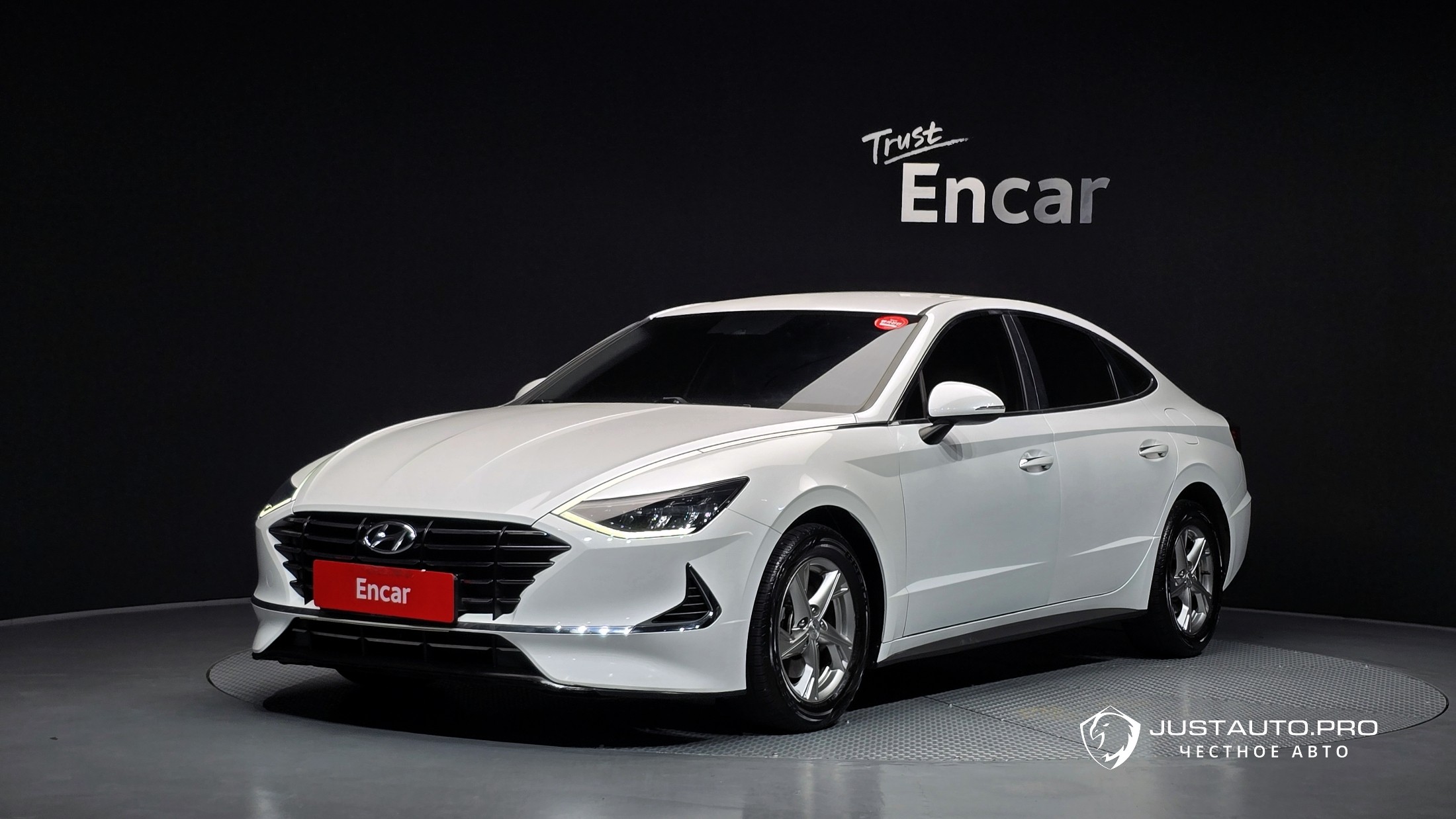Автомобиль Hyundai Sonata